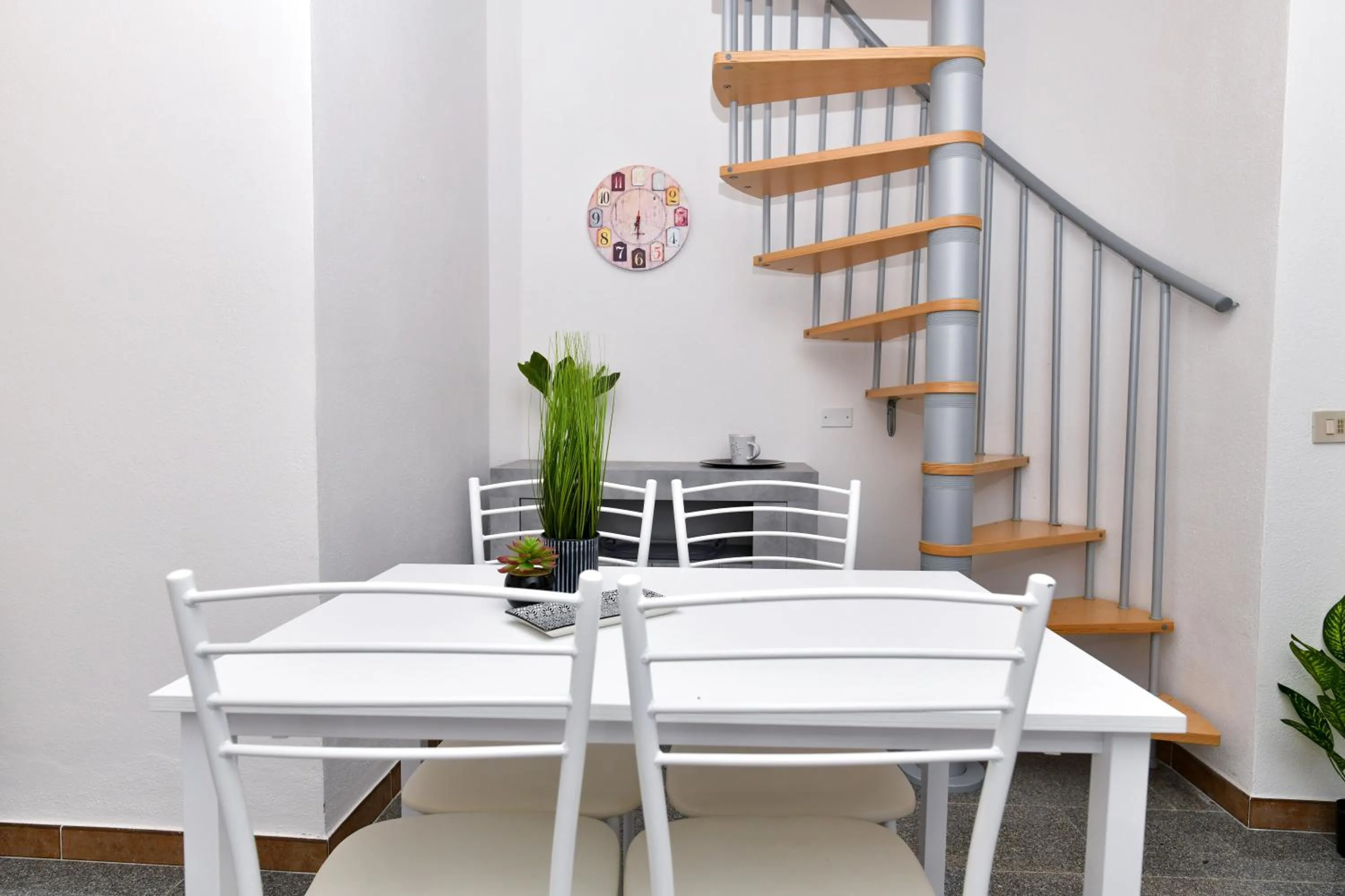 Dining area in Residence Chiaro di Luna
