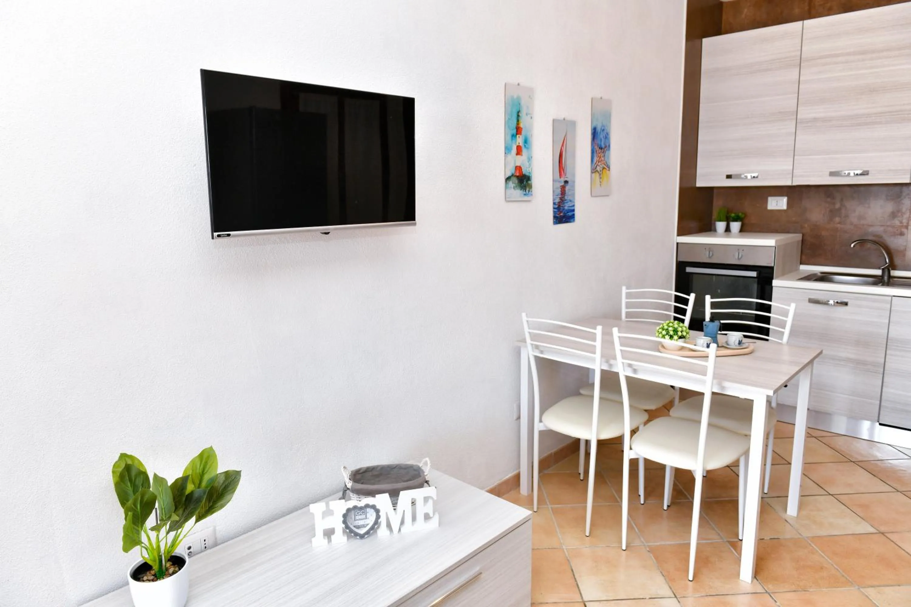 Kitchen or kitchenette in Residence Chiaro di Luna