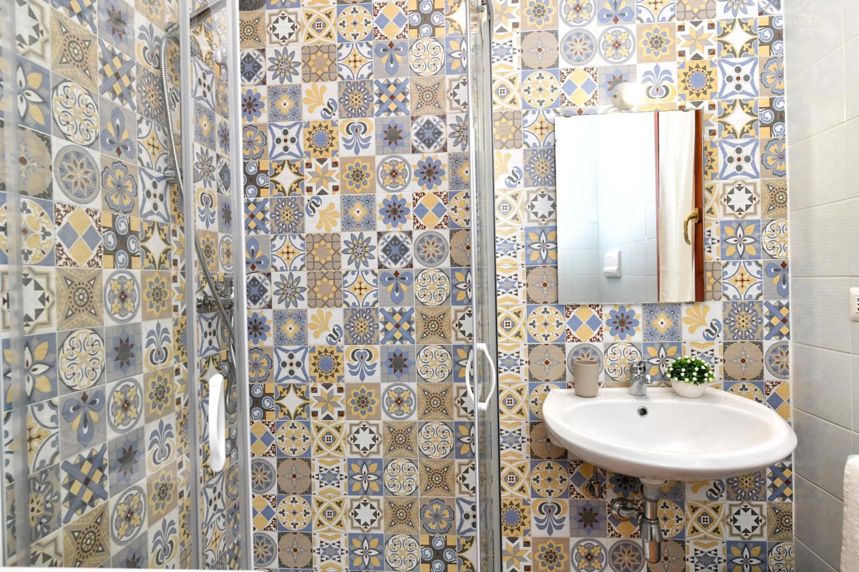 Shower in Residence Chiaro di Luna