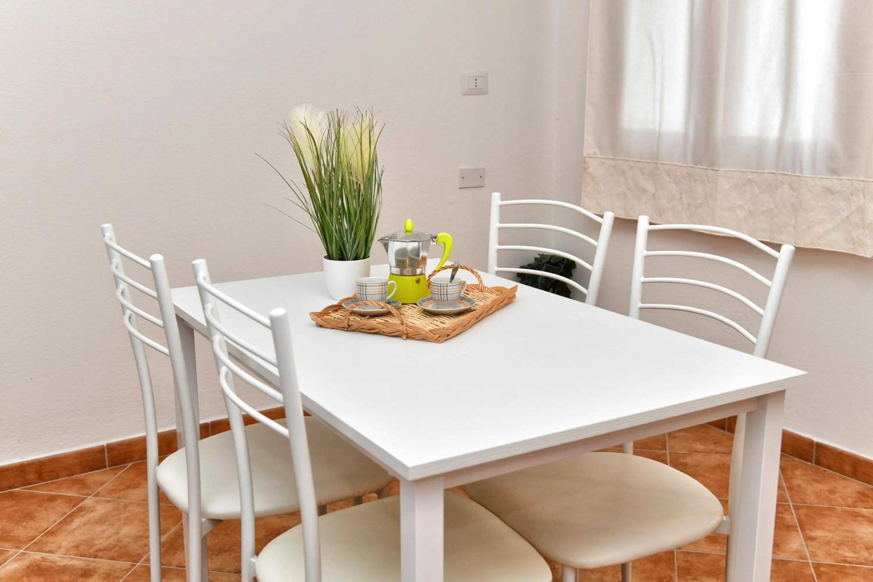 Dining area in Residence Chiaro di Luna