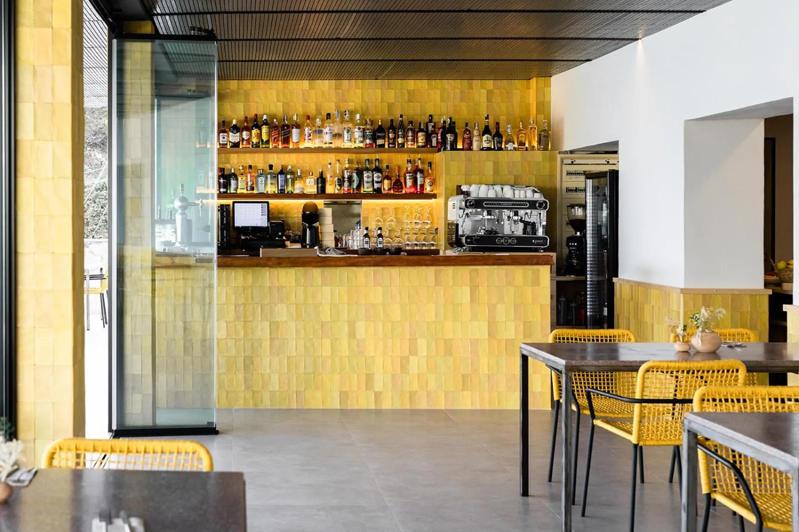 Restaurant/places to eat in Hostal La Cigüeña