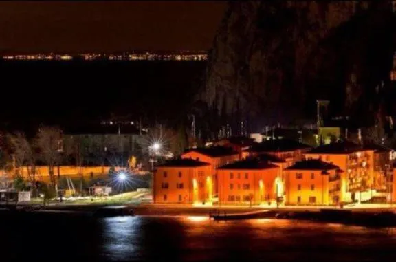 Antica Campione Rooms & Hostel