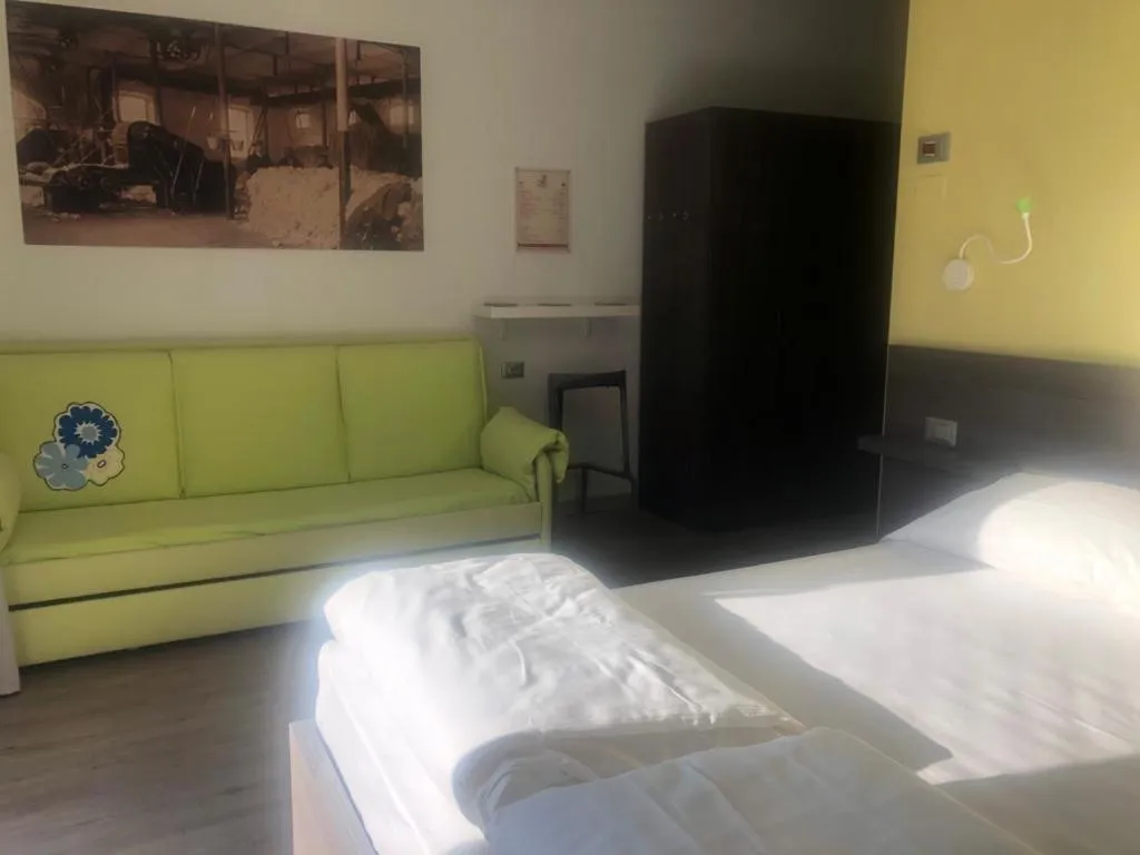Bed in Antica Campione Rooms & Hostel