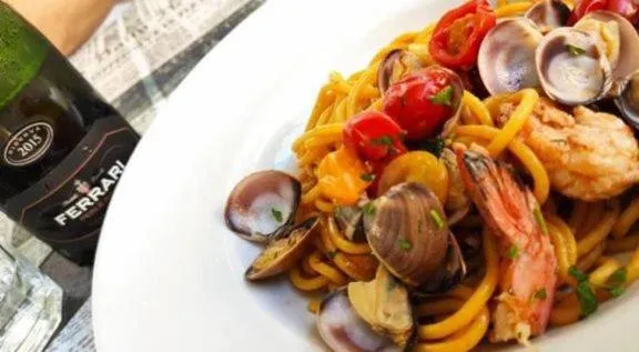 Antica Campione Rooms & Hostel