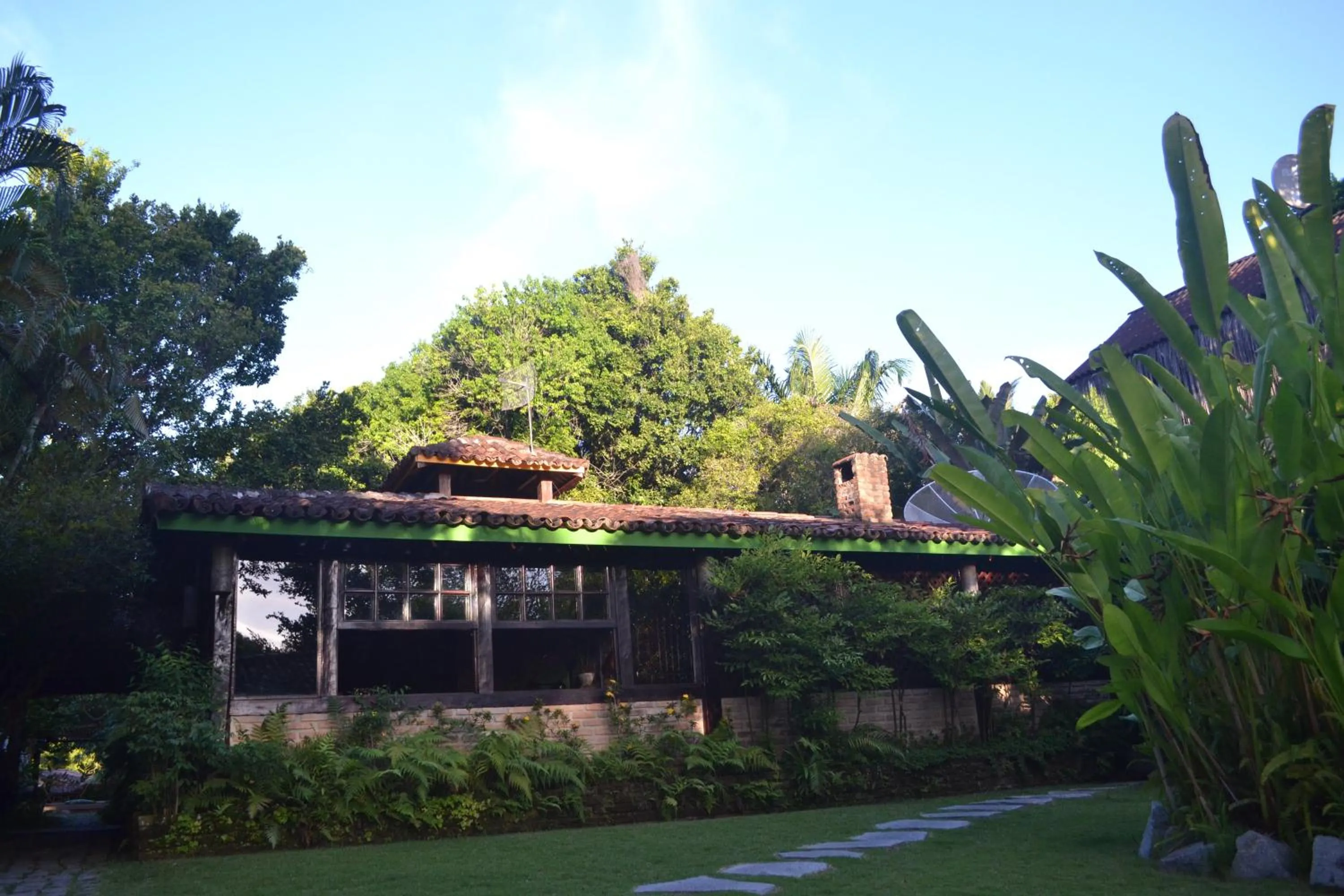 Facade/entrance in Pousada do Roballo