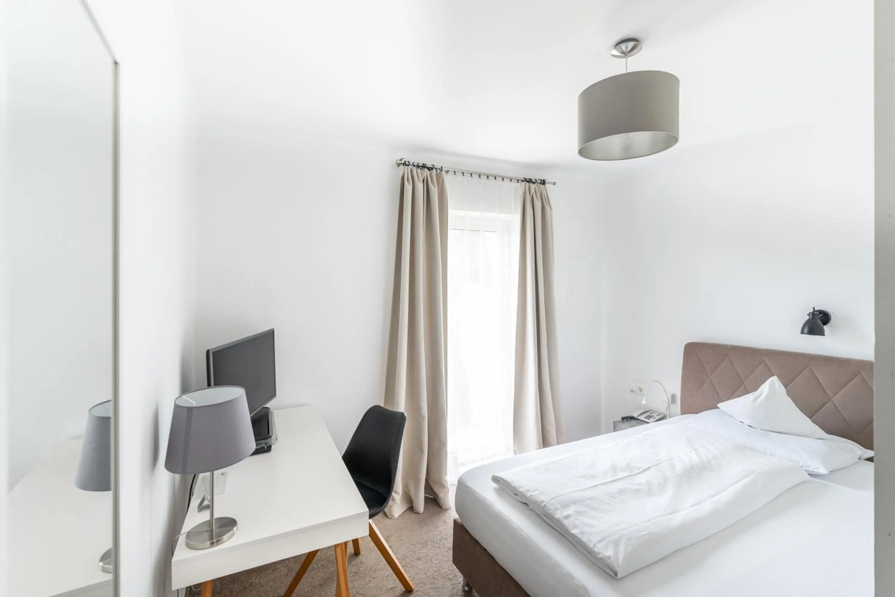 Photo of the whole room, Bed in Hotel Jakob