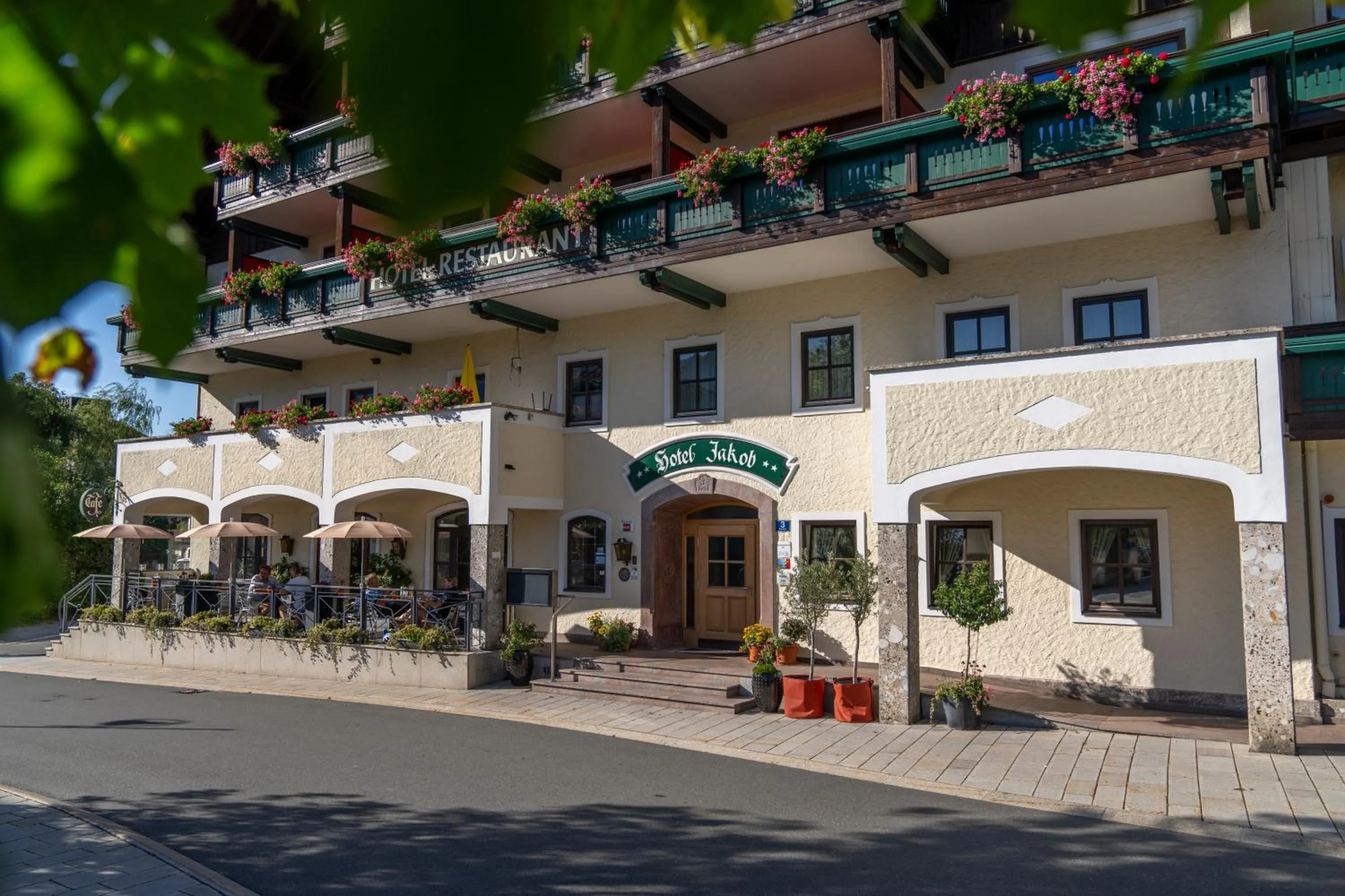 Property building in Hotel Jakob