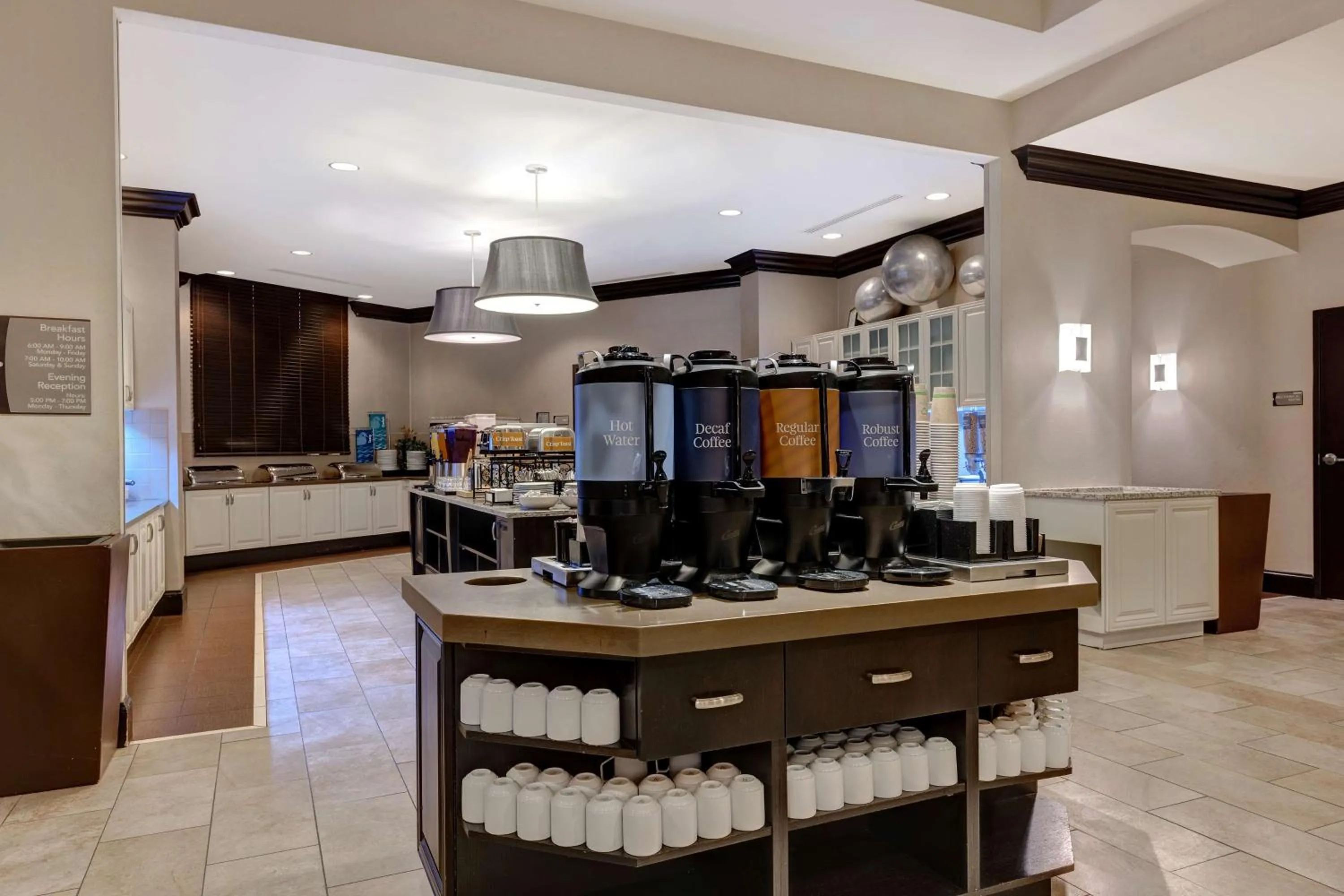 Breakfast in Homewood Suites Nashville Vanderbilt