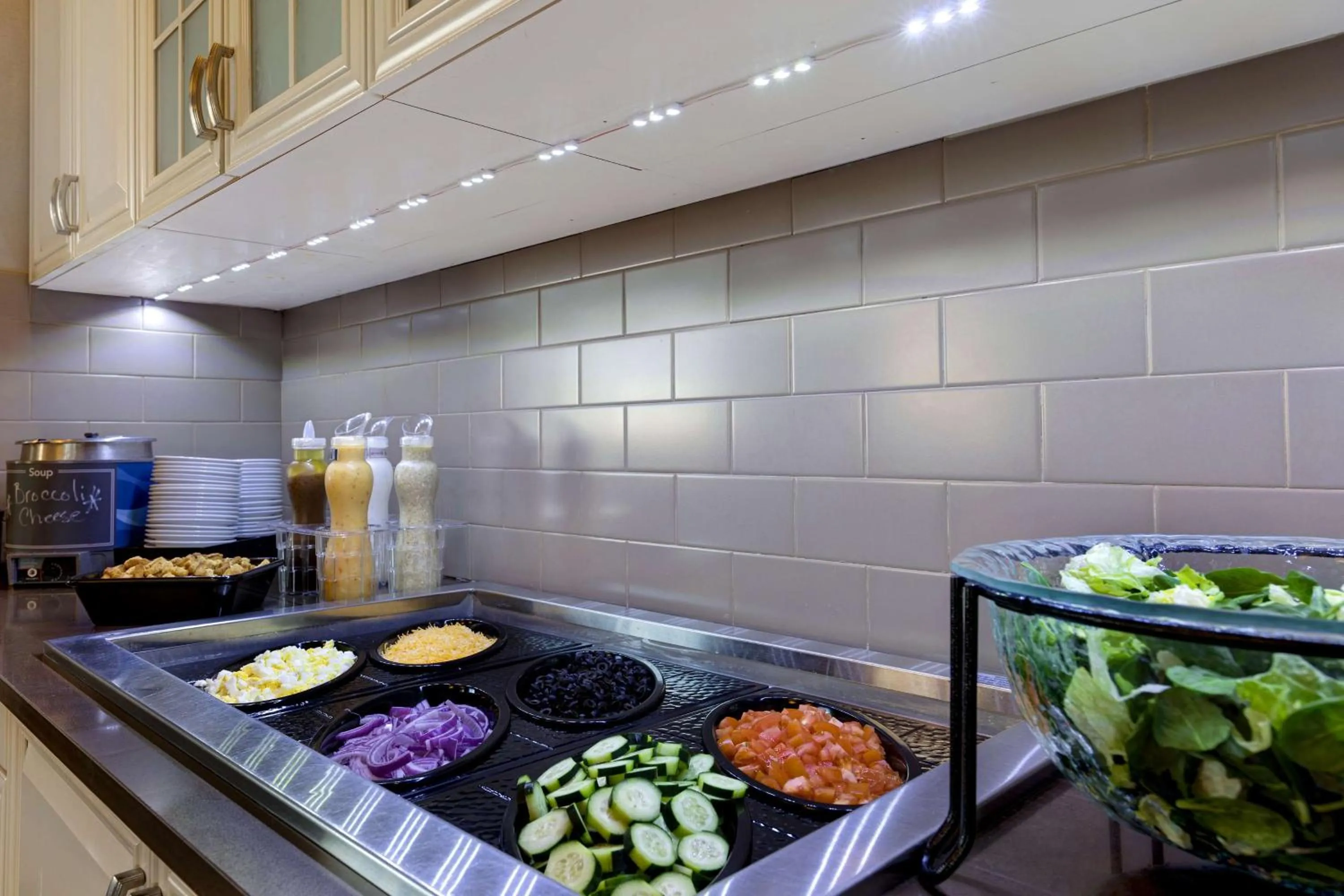 Breakfast in Homewood Suites Nashville Vanderbilt