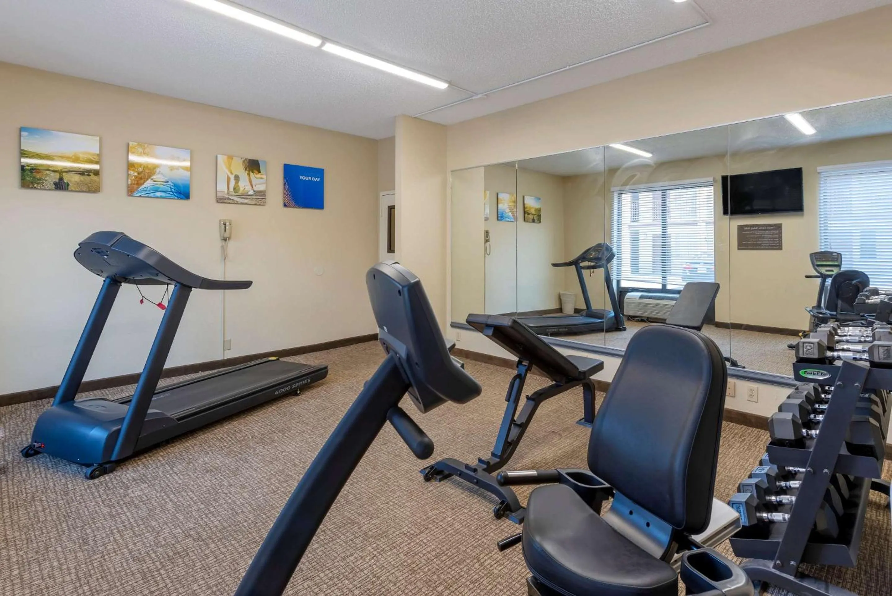 Fitness centre/facilities in Comfort Inn Elizabeth City near University