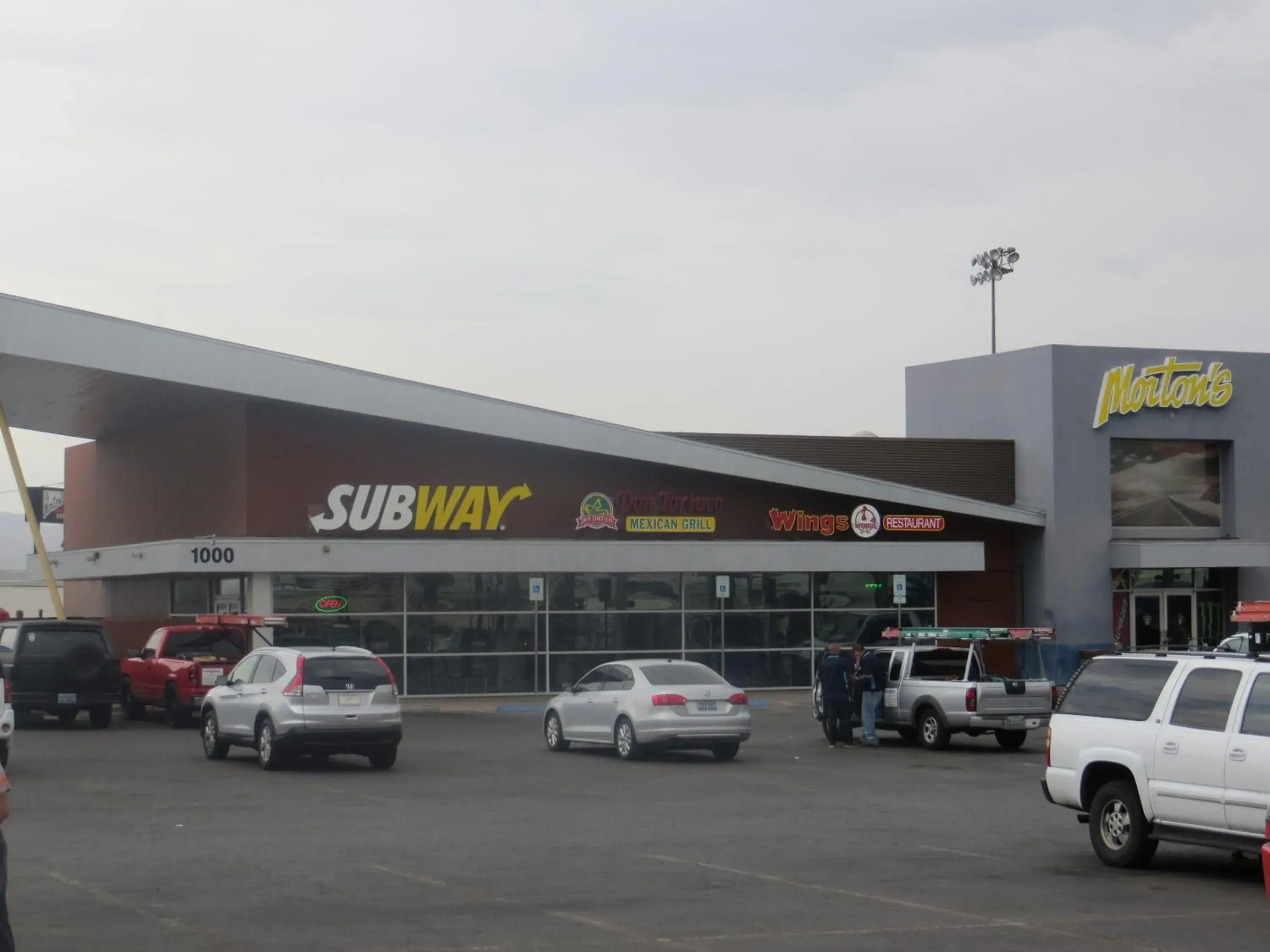 Food in Sunrise Inn Food in Sunrise Inn