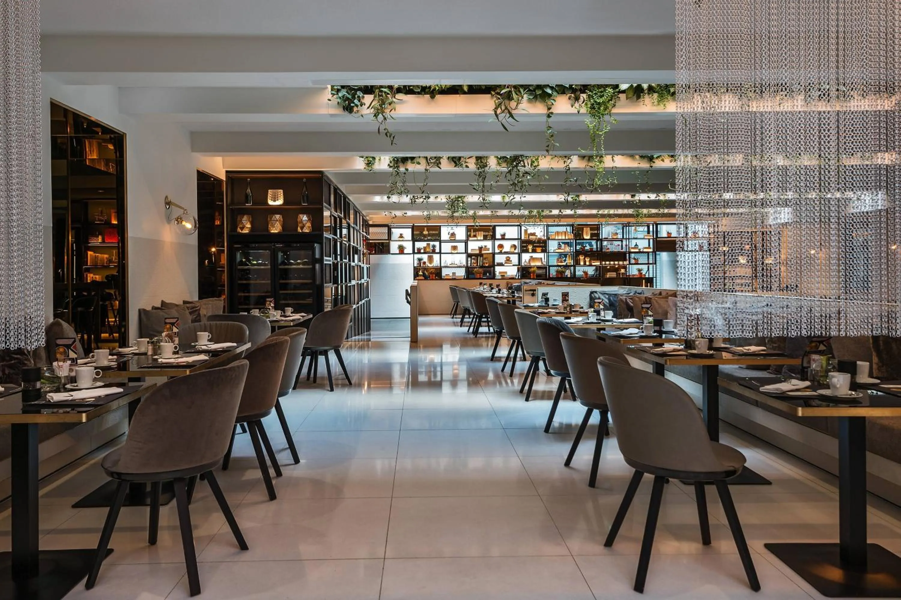 Restaurant/places to eat in Le Méridien Vienna