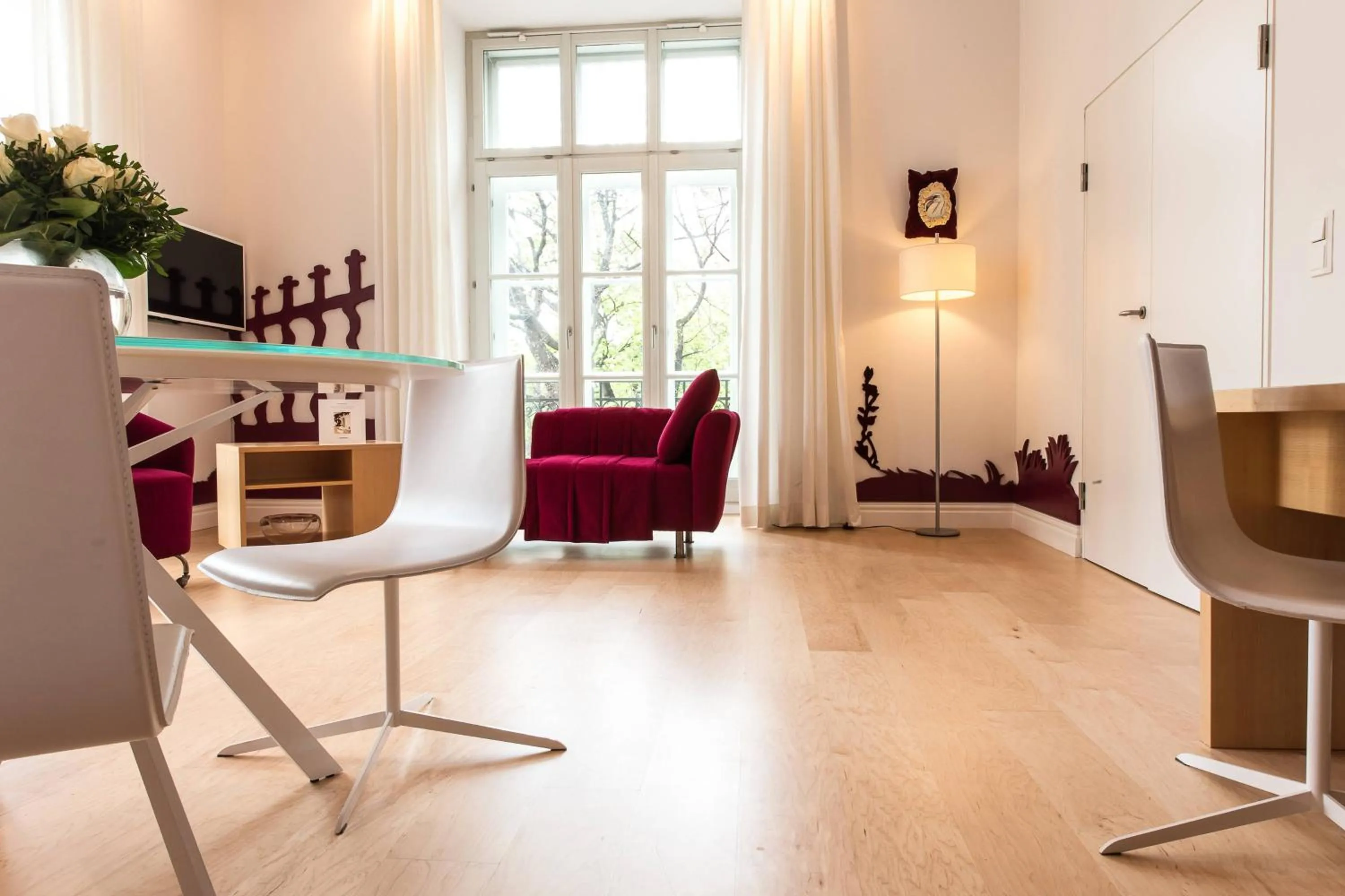 Photo of the whole room in Le Méridien Vienna