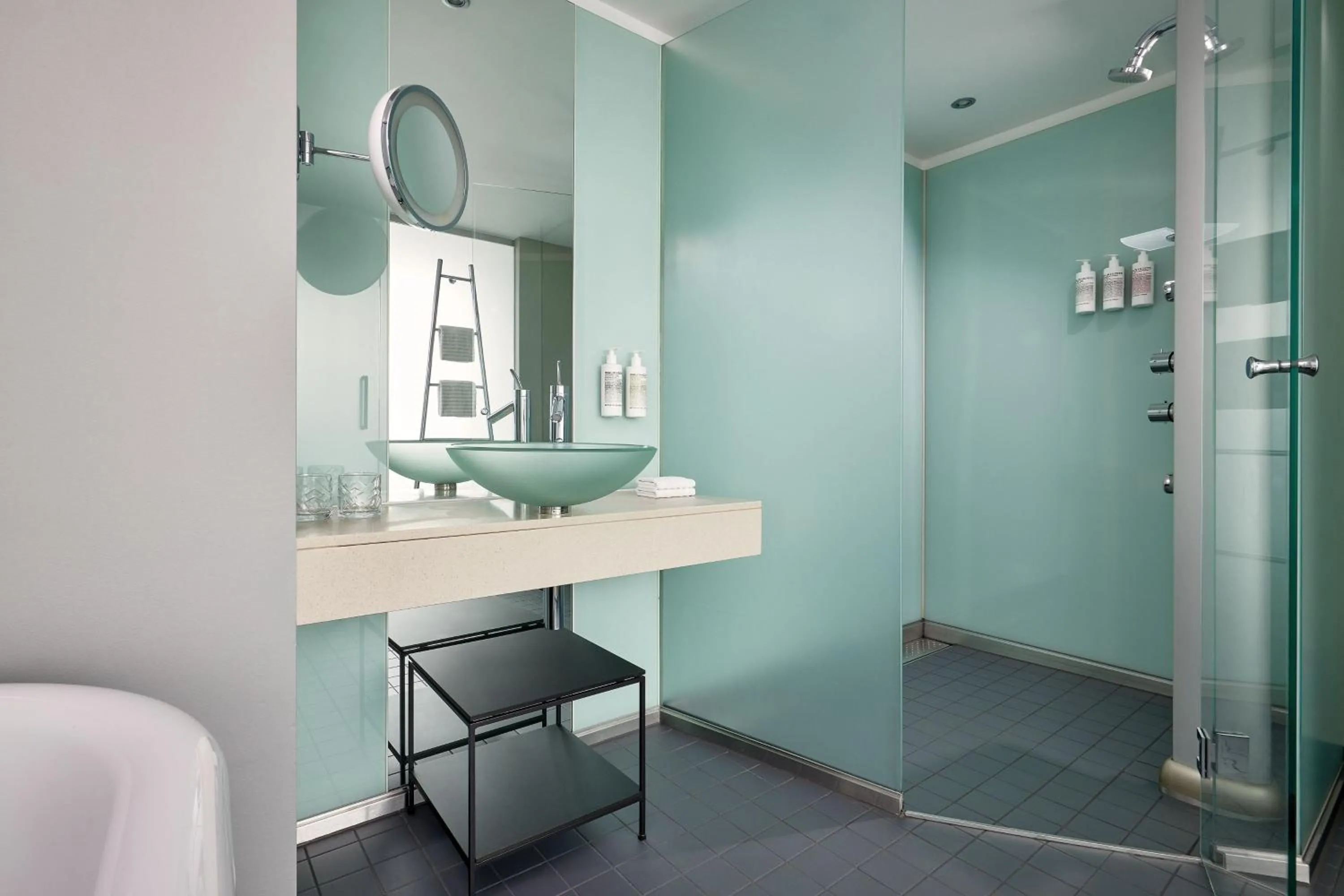 Bathroom in Le Méridien Vienna