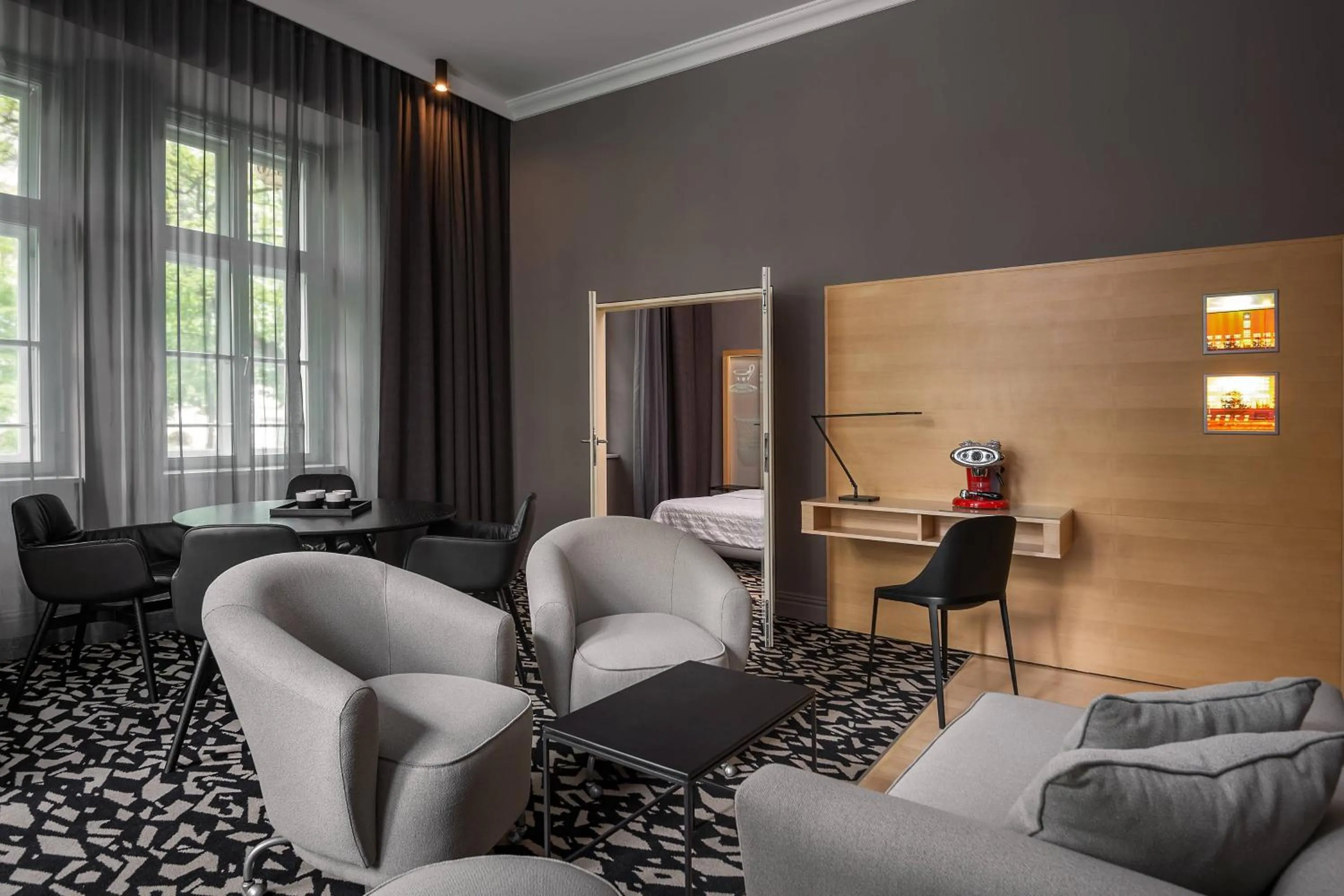 Photo of the whole room in Le Méridien Vienna