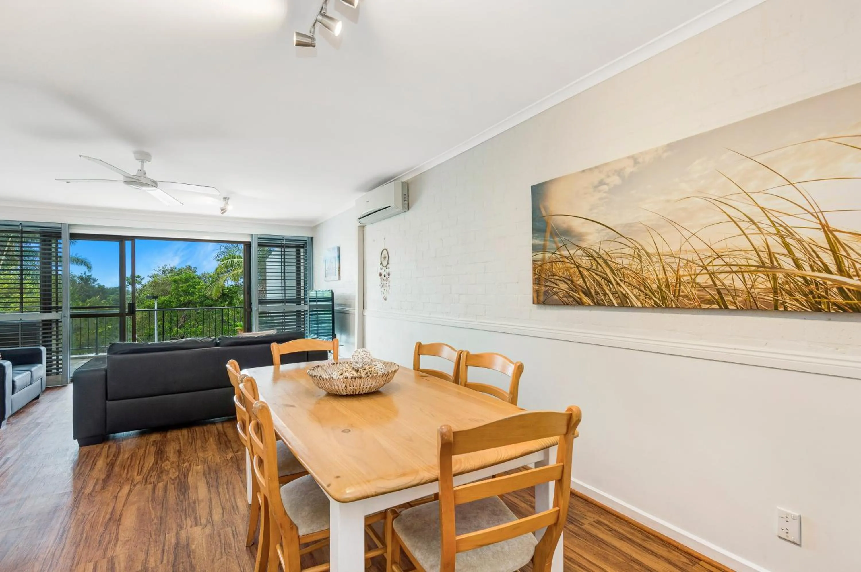 Dining area in The Oasis Apartments and Treetop Houses