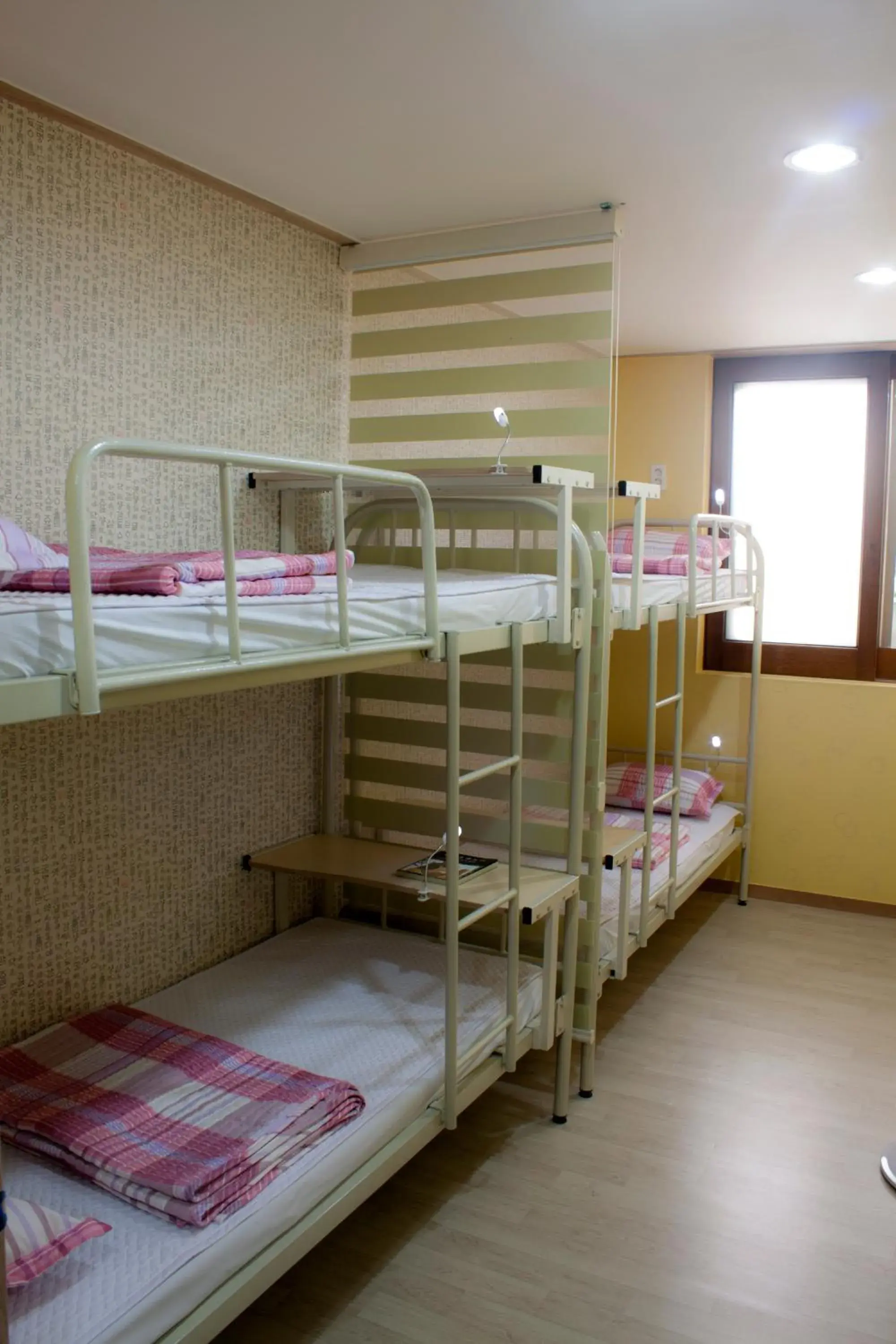 Bed in 4-Bed Male Dormitory Room in Nearest Guesthouse Bed in 4-Bed Male Dormitory Room in Nearest Guesthouse