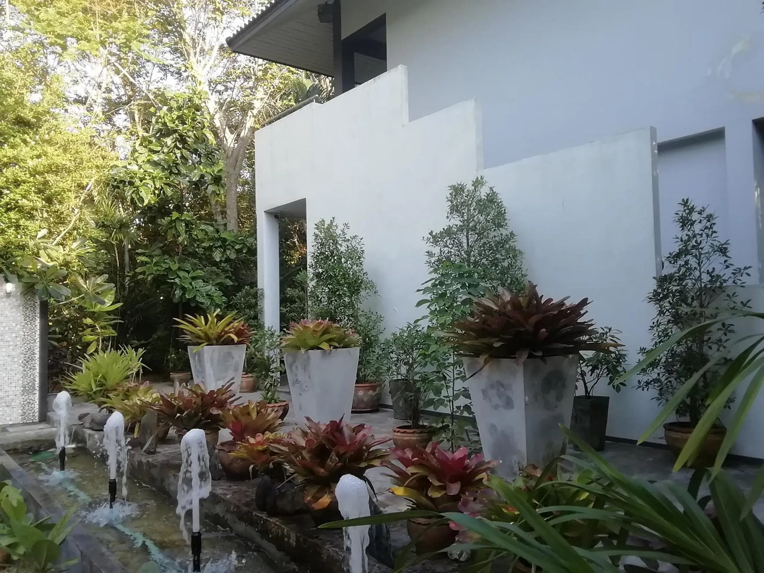 Facade/entrance in The Theatre Villa Facade/entrance in The Theatre Villa