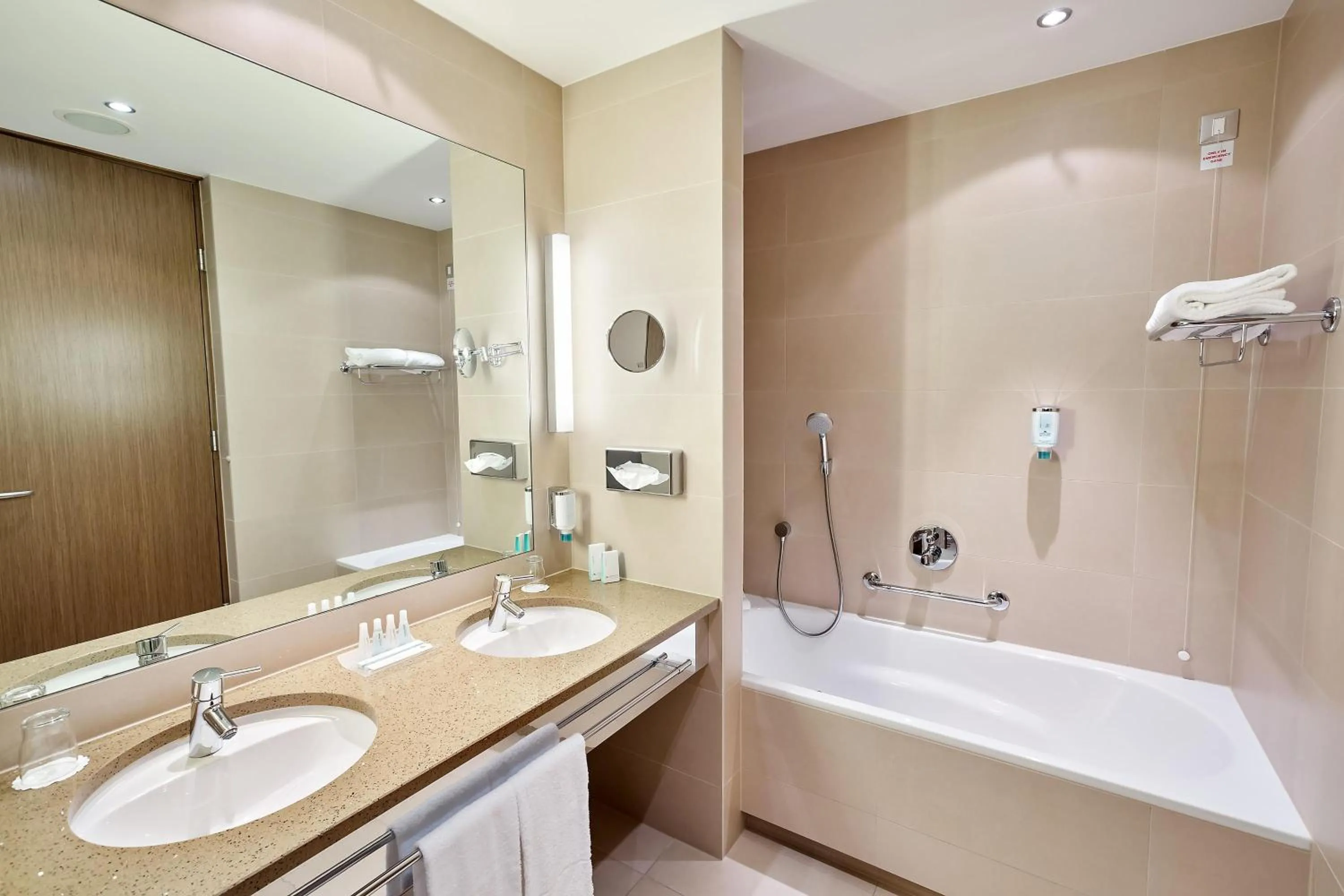 Bathroom in Austria Trend Hotel Savoyen Vienna - 4 stars superior