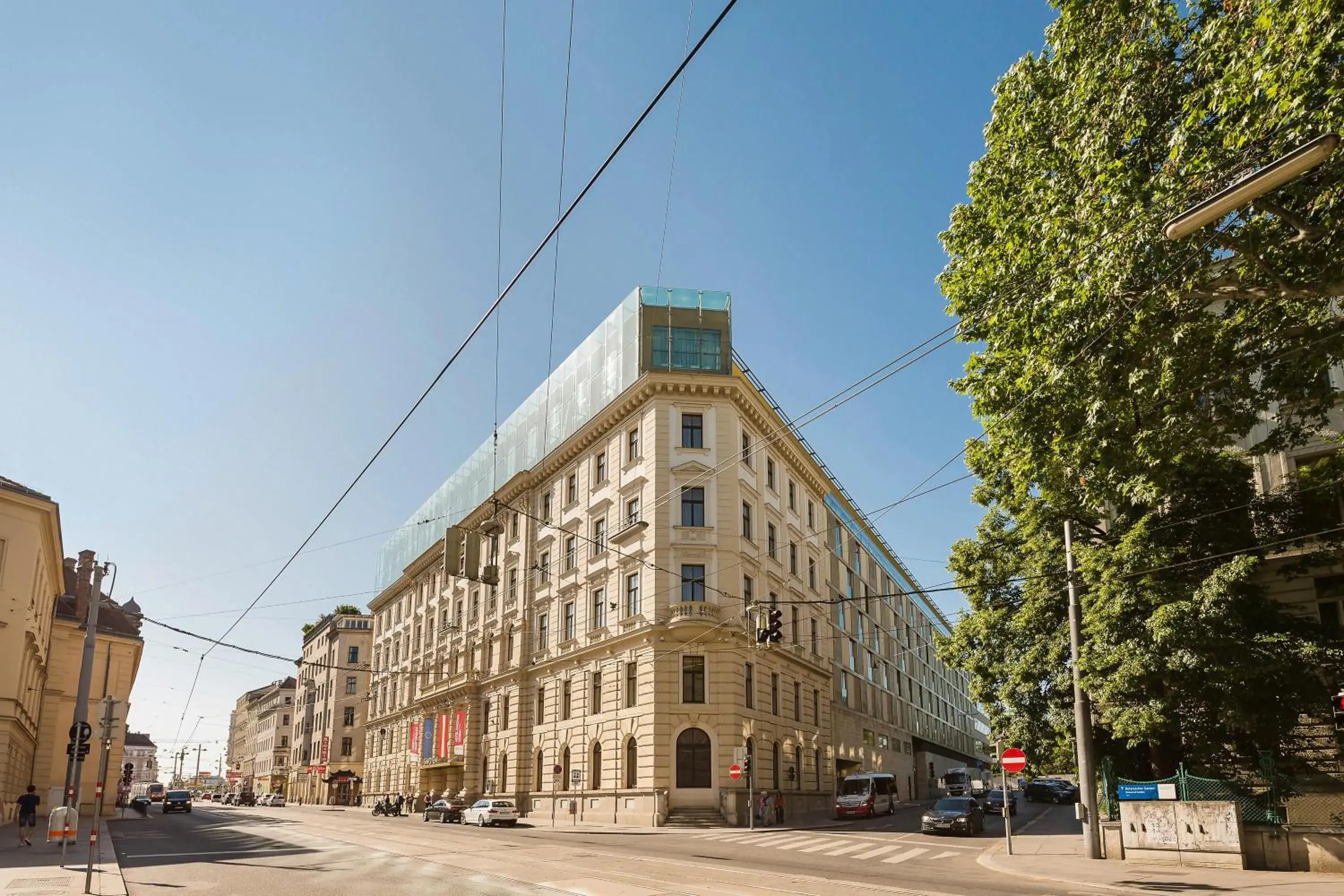 Property building in Austria Trend Hotel Savoyen Vienna - 4 stars superior Property building in Austria Trend Hotel Savoyen Vienna - 4 stars superior