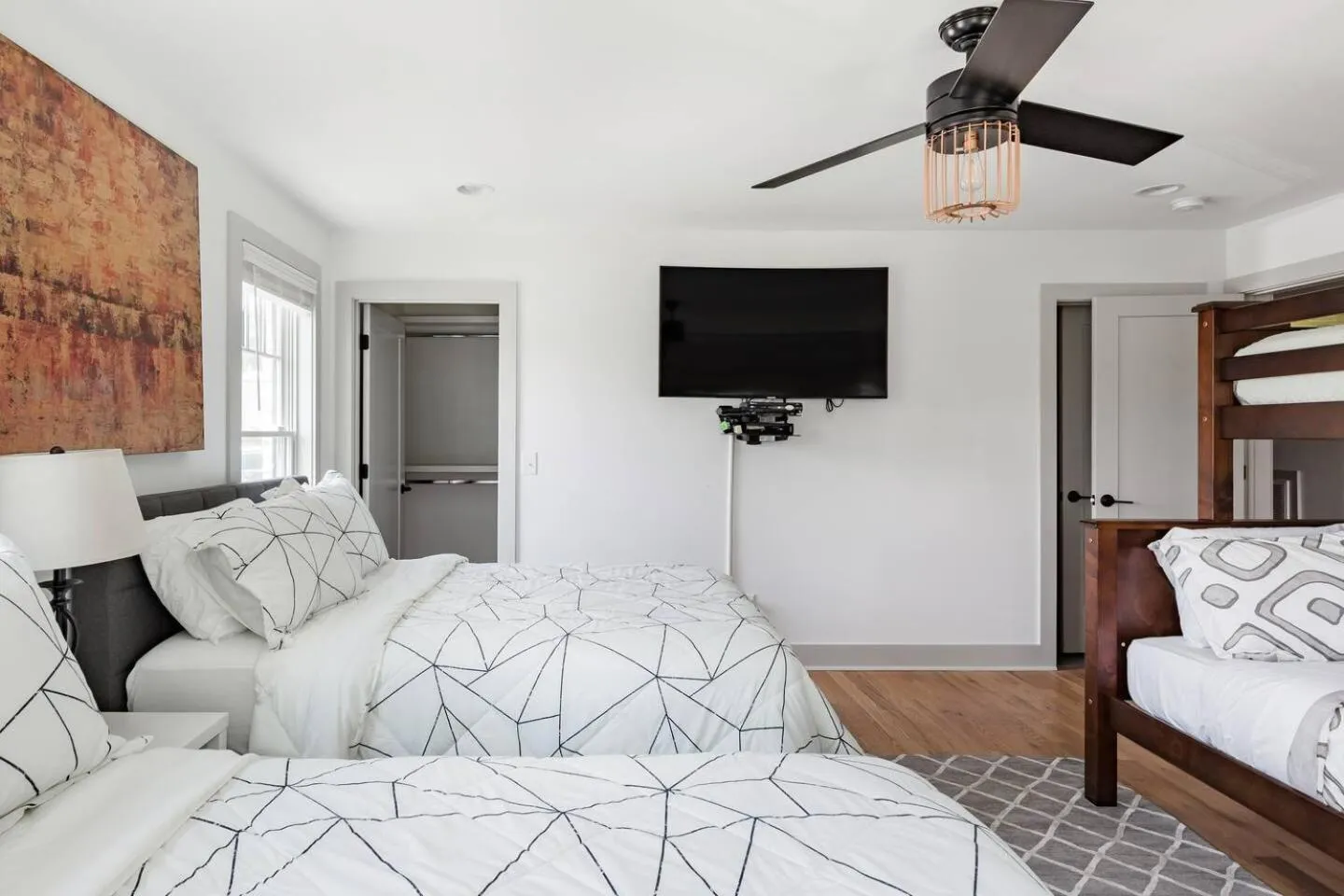 TV and multimedia, Bed in Brand New Luxury Home near Downtown