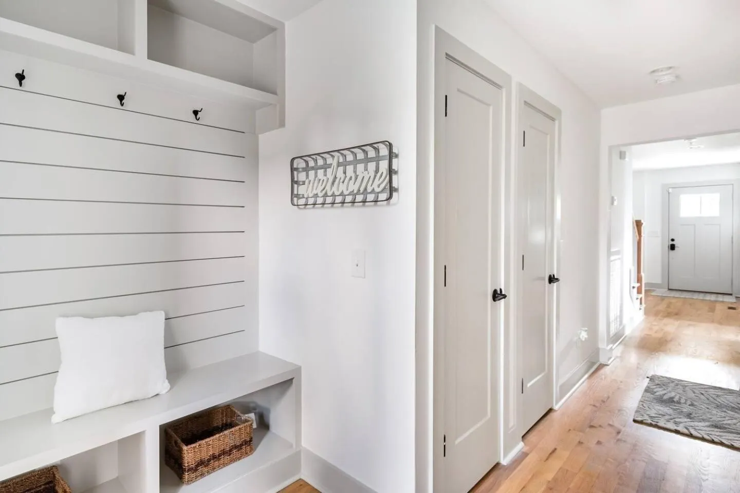 Facade/entrance in Brand New Luxury Home near Downtown