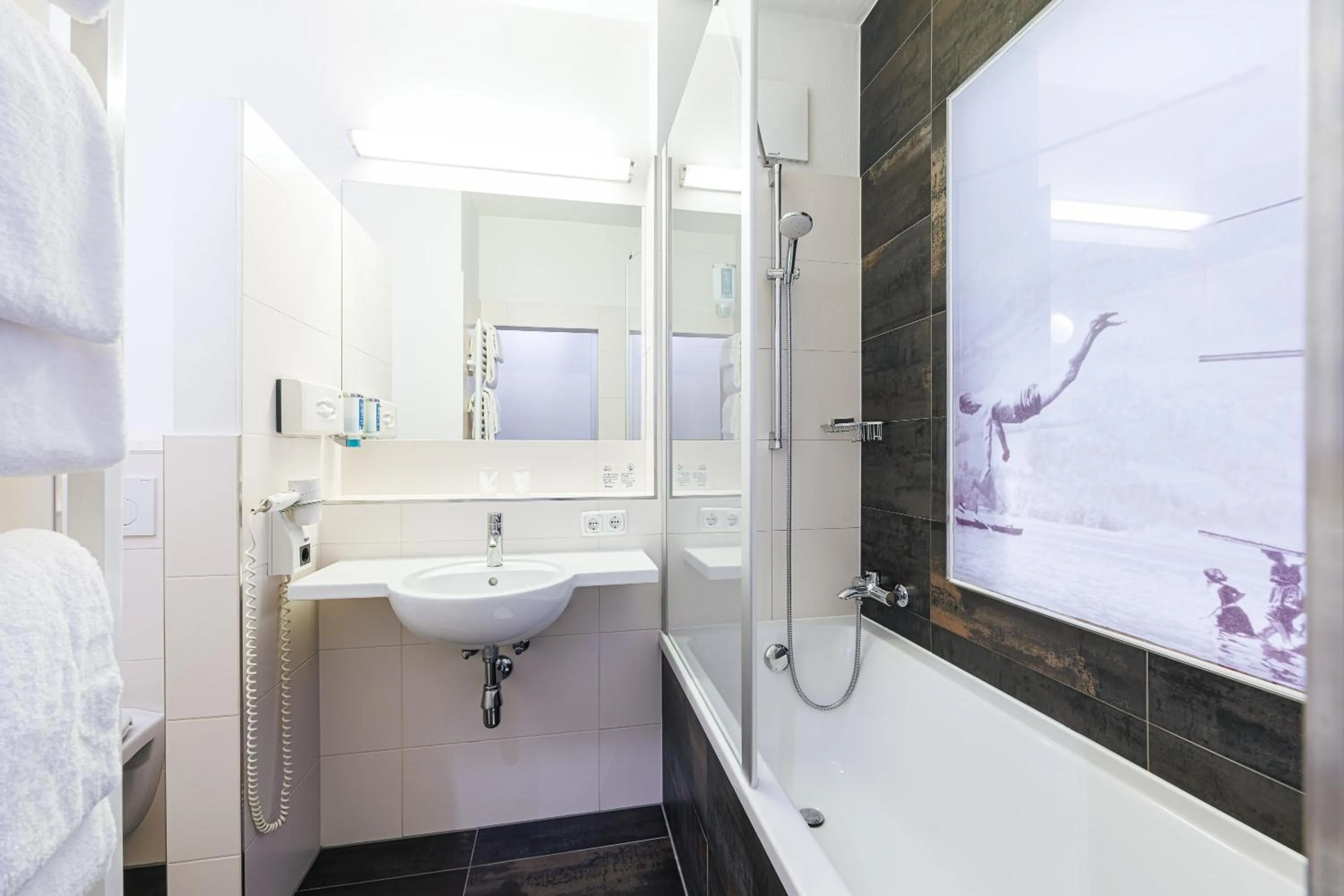 Bathroom in Fish'Inn Zell - Hotel Fischerwirt