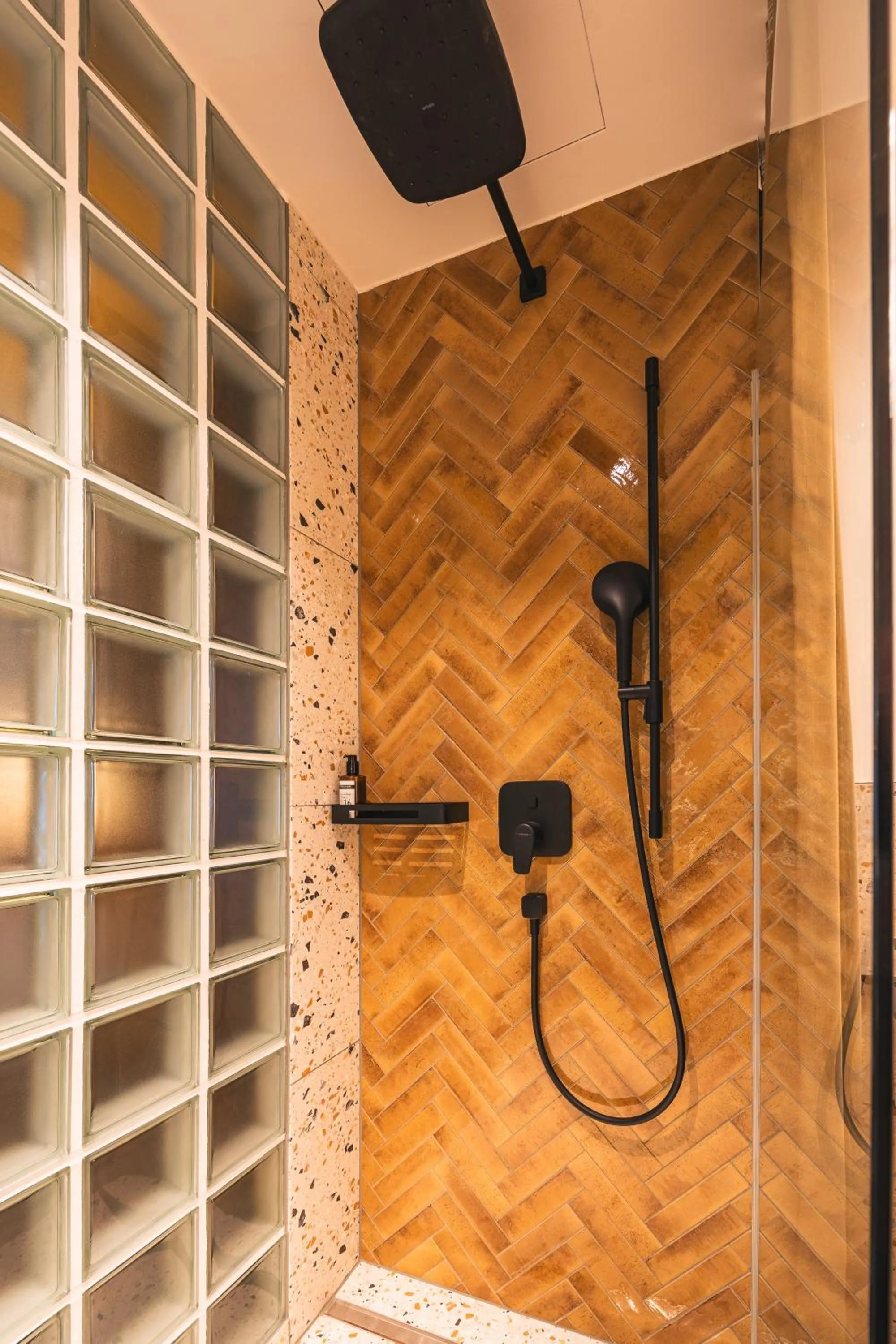 Bathroom in Fish'Inn Zell - Hotel Fischerwirt