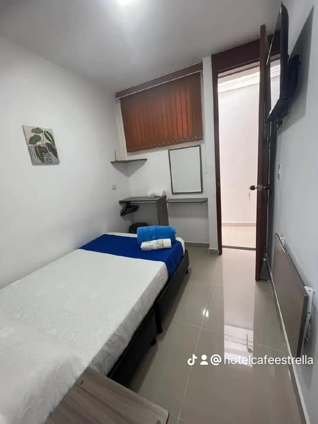 Bed in Hotel Cafe Estrella