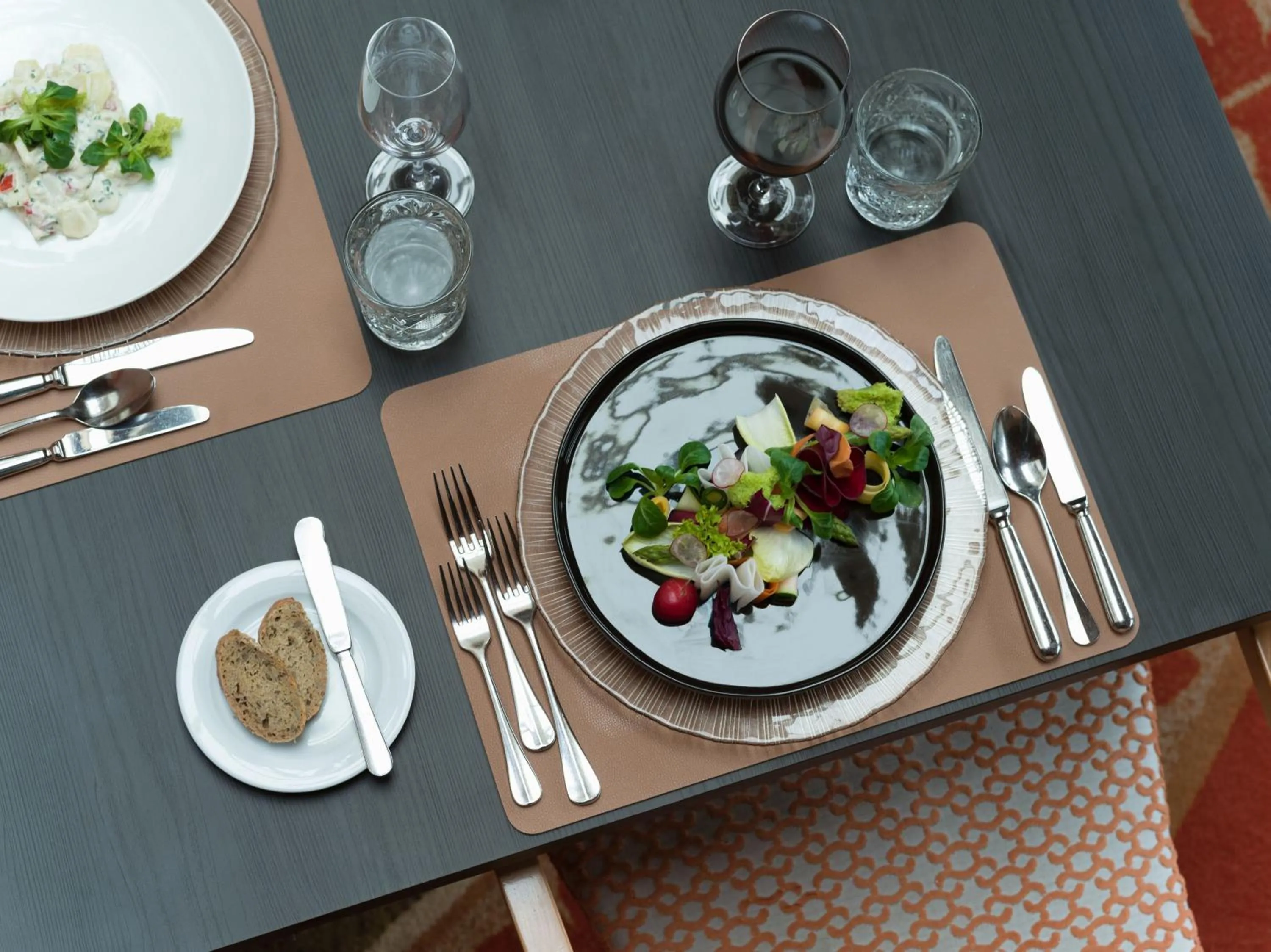 Restaurant/places to eat in DAS RONACHER Thermal Spa Hotel