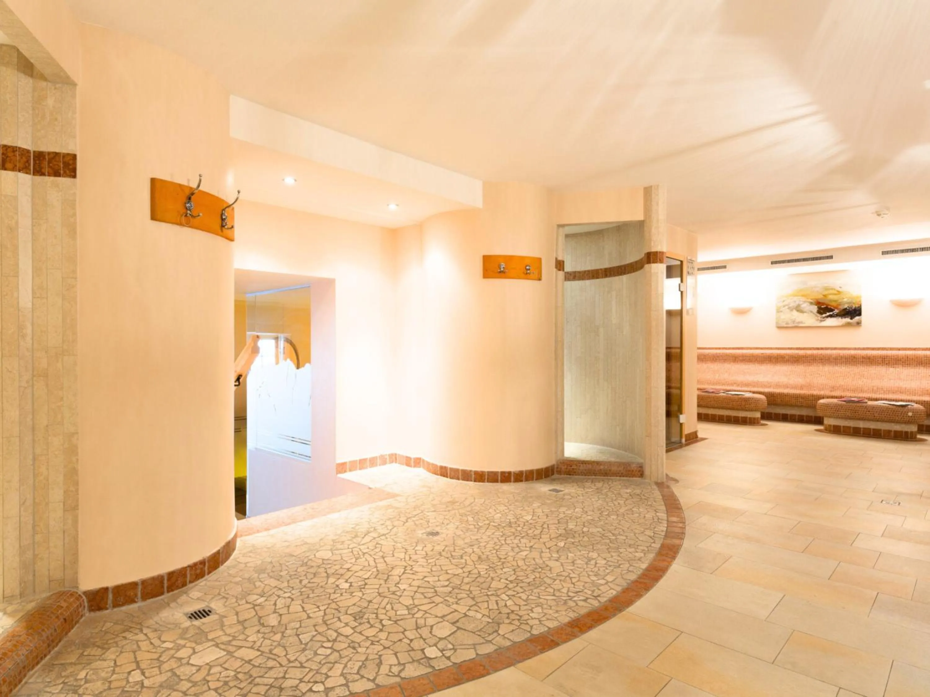 Spa and wellness centre/facilities, Bed in Hotel Kaiserhof Kitzbühel, 4 Sterne Superior