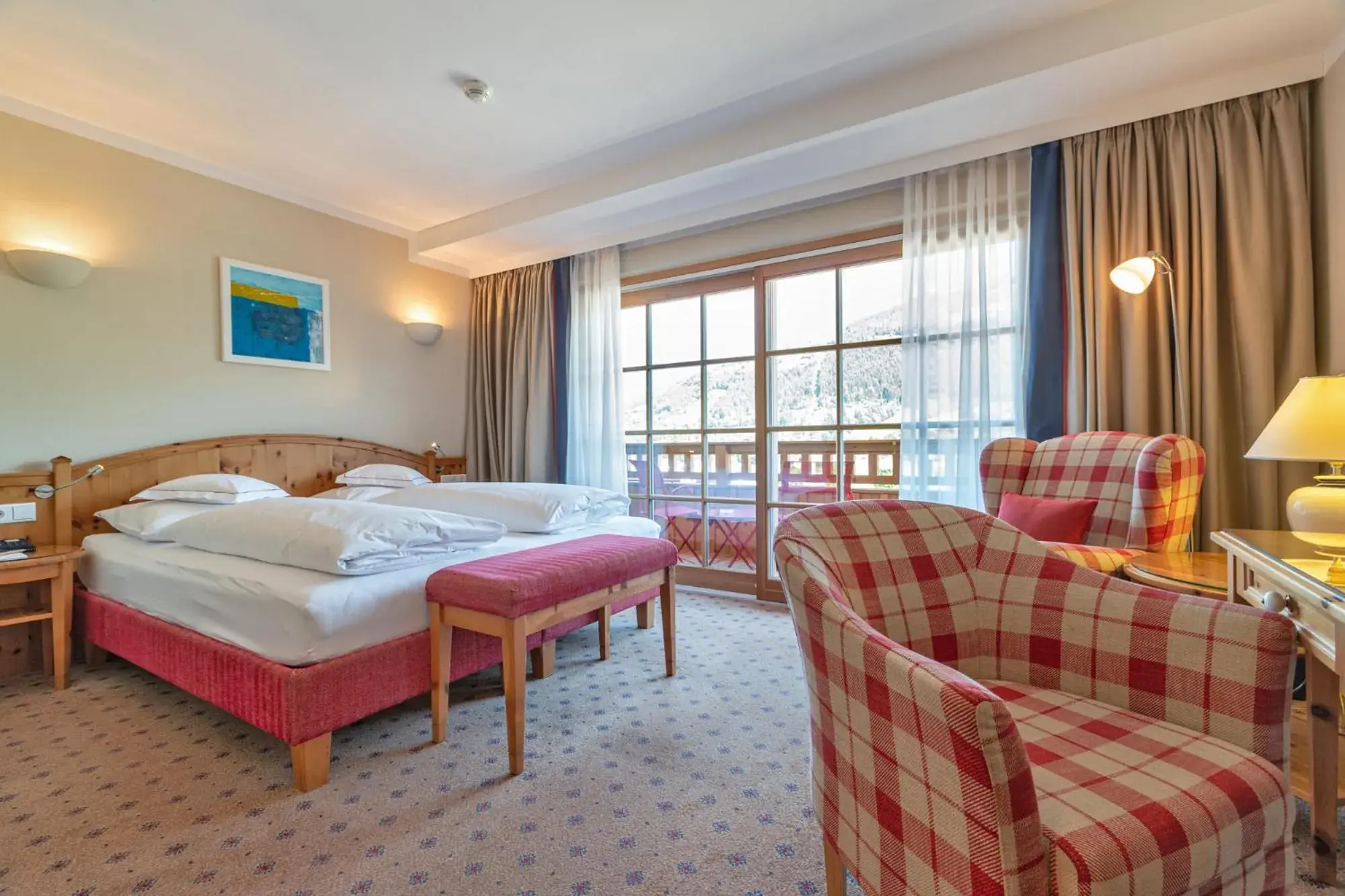 Classic Double Room in Hotel Kaiserhof Kitzbühel, 4 Sterne Superior Classic Double Room in Hotel Kaiserhof Kitzbühel, 4 Sterne Superior