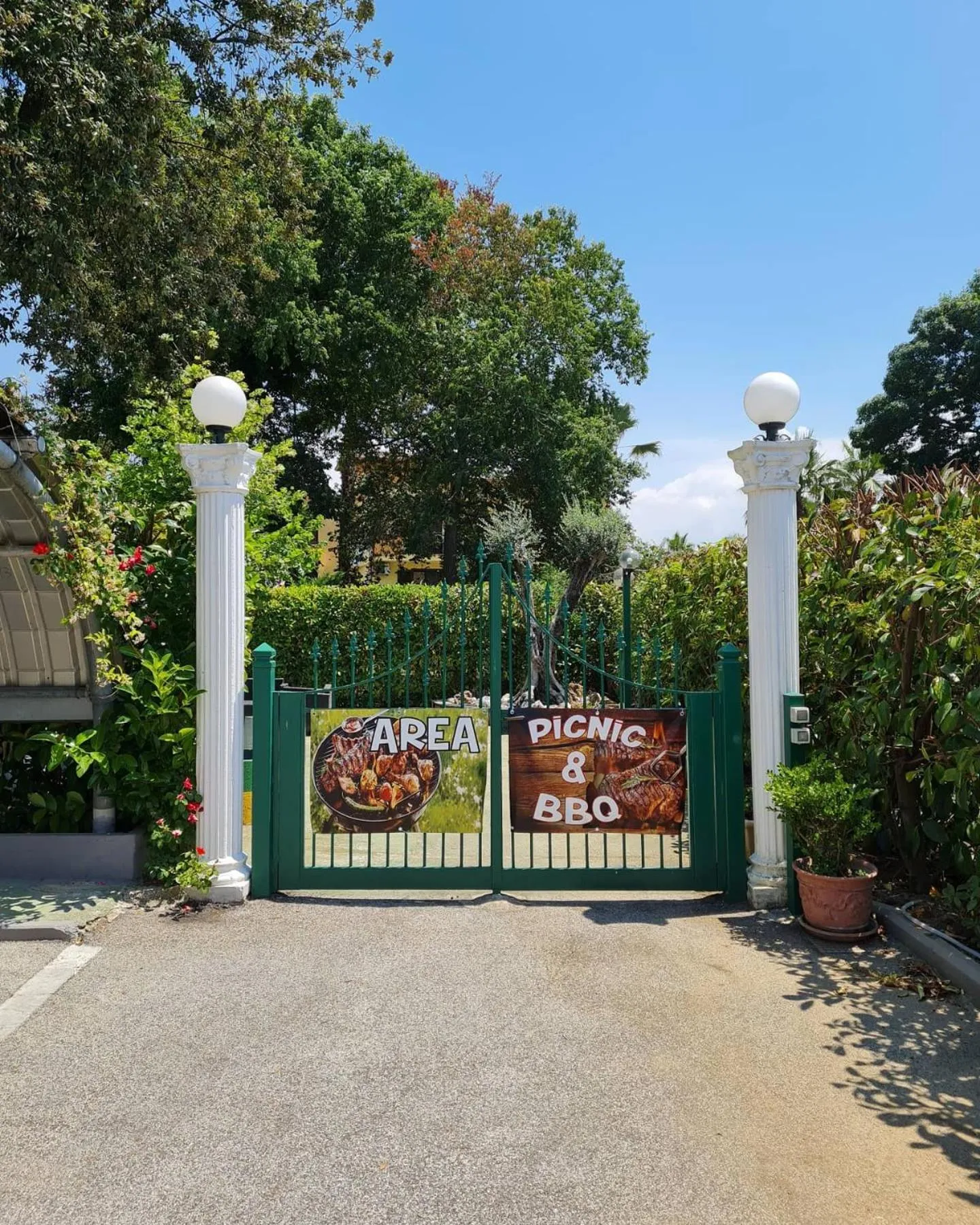 Property building in Hotel Mirage