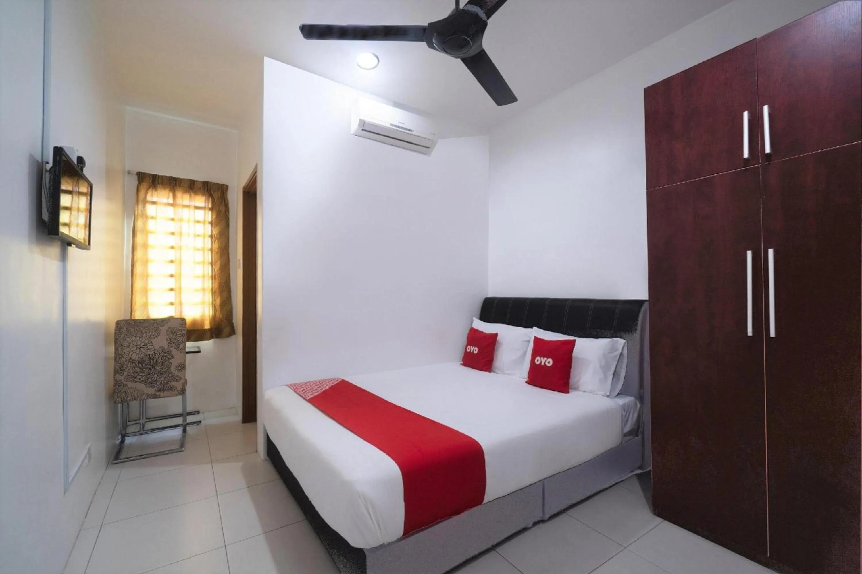 Photo of the whole room, Bed in Guesthouse Fasa 2B