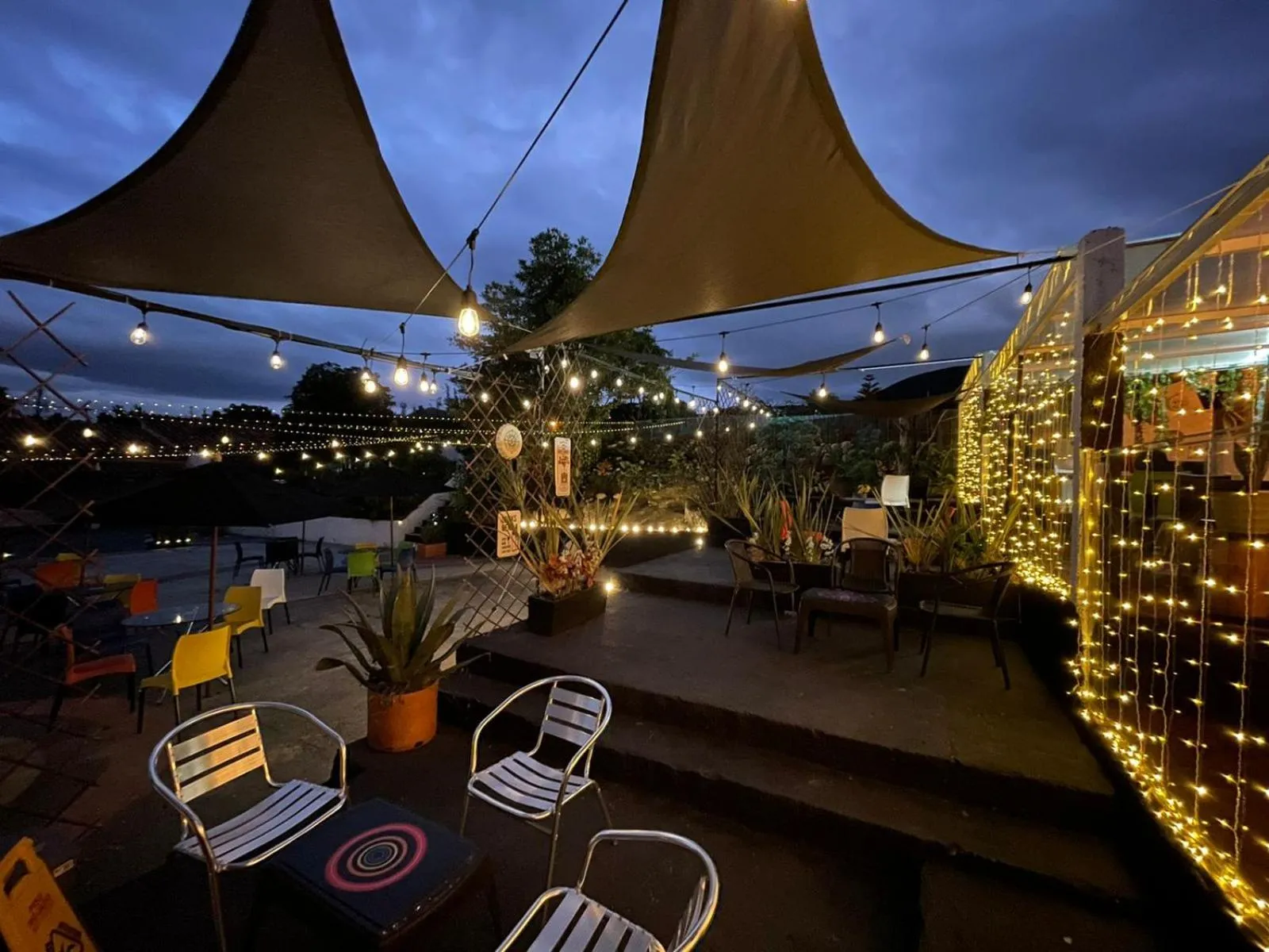Club AVIVA Guatavita - Hostel - Restaurante, Disco & Bar