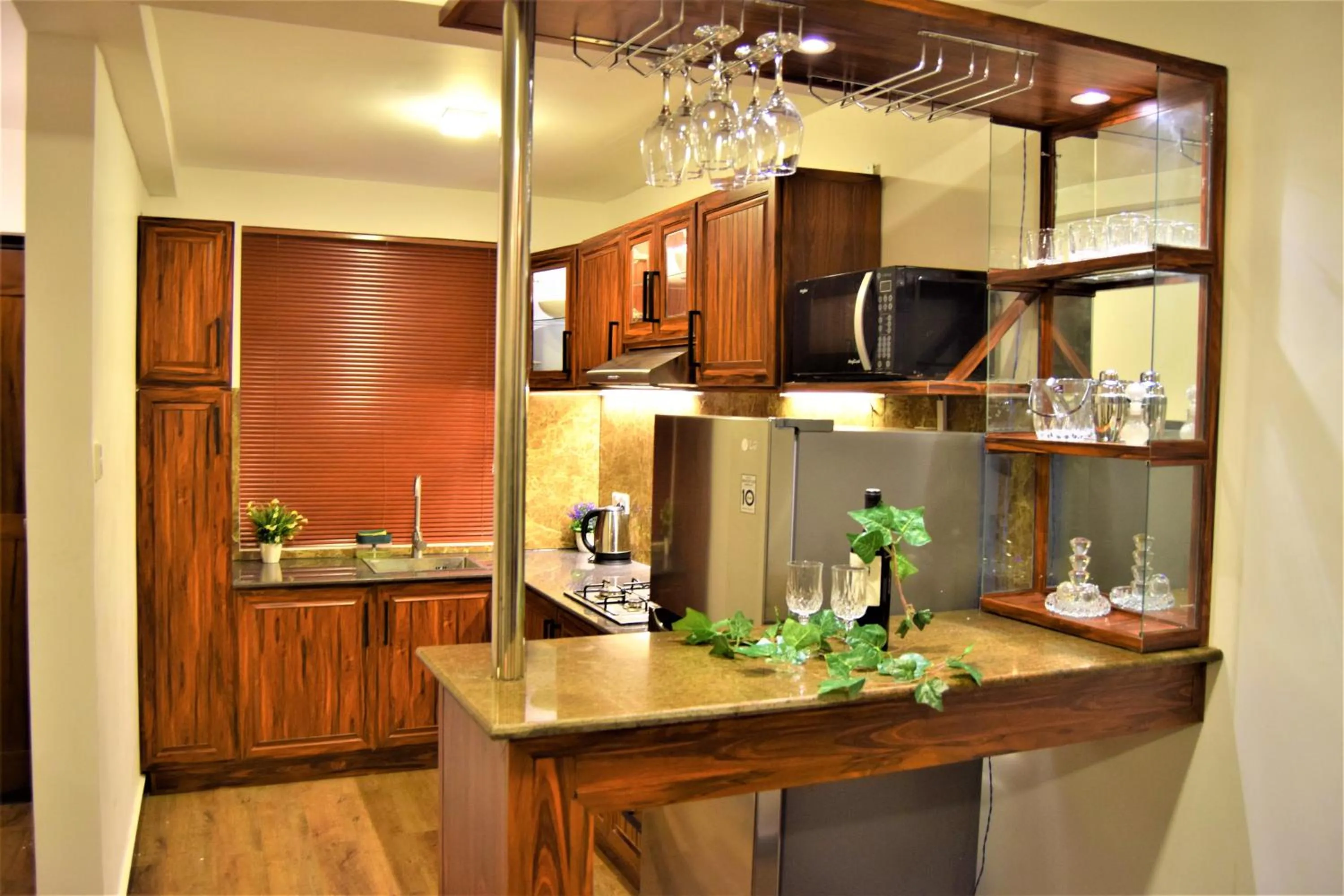 Lake Infinity Luxury Condos