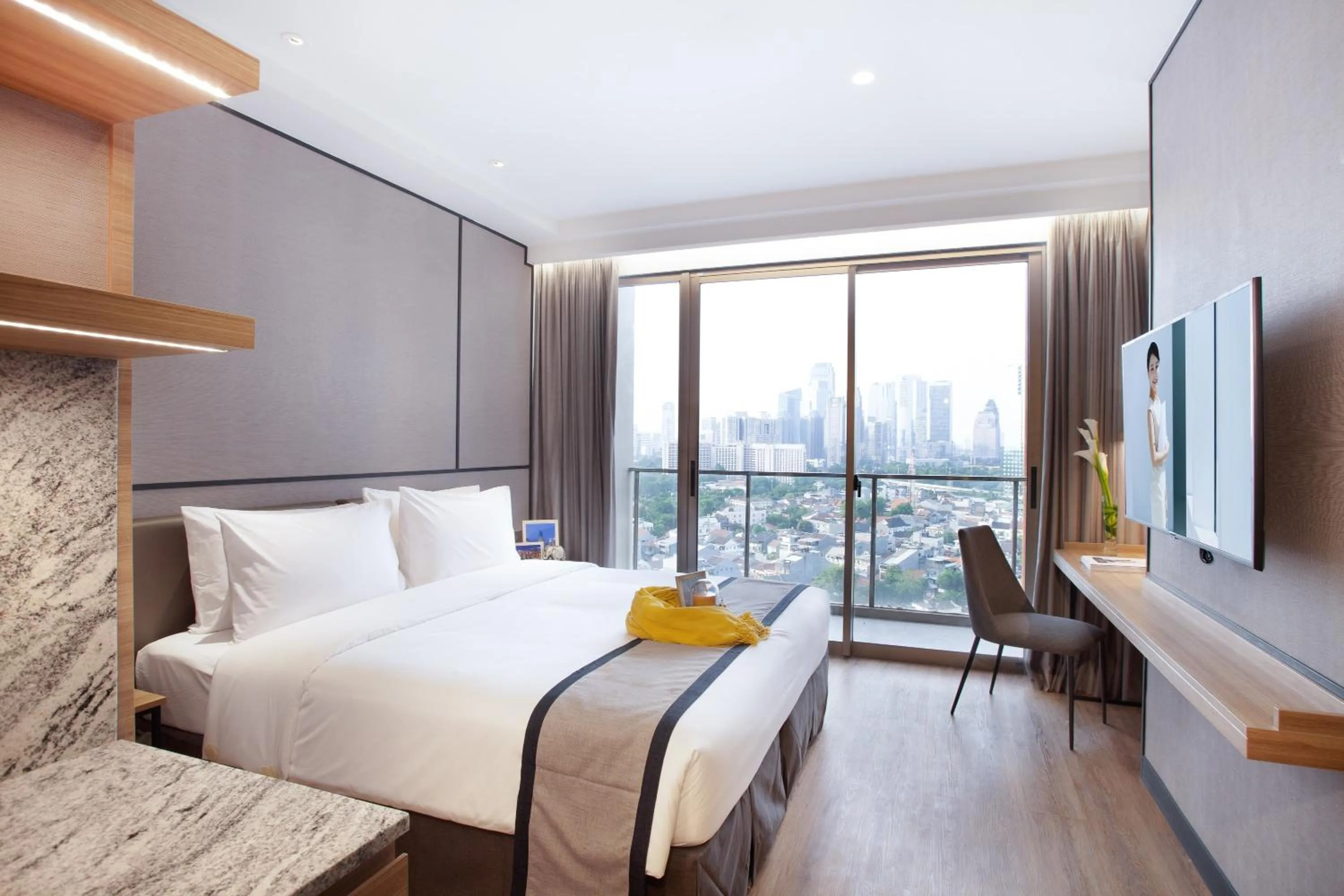 TV and multimedia, Bed in Somerset Sudirman Jakarta