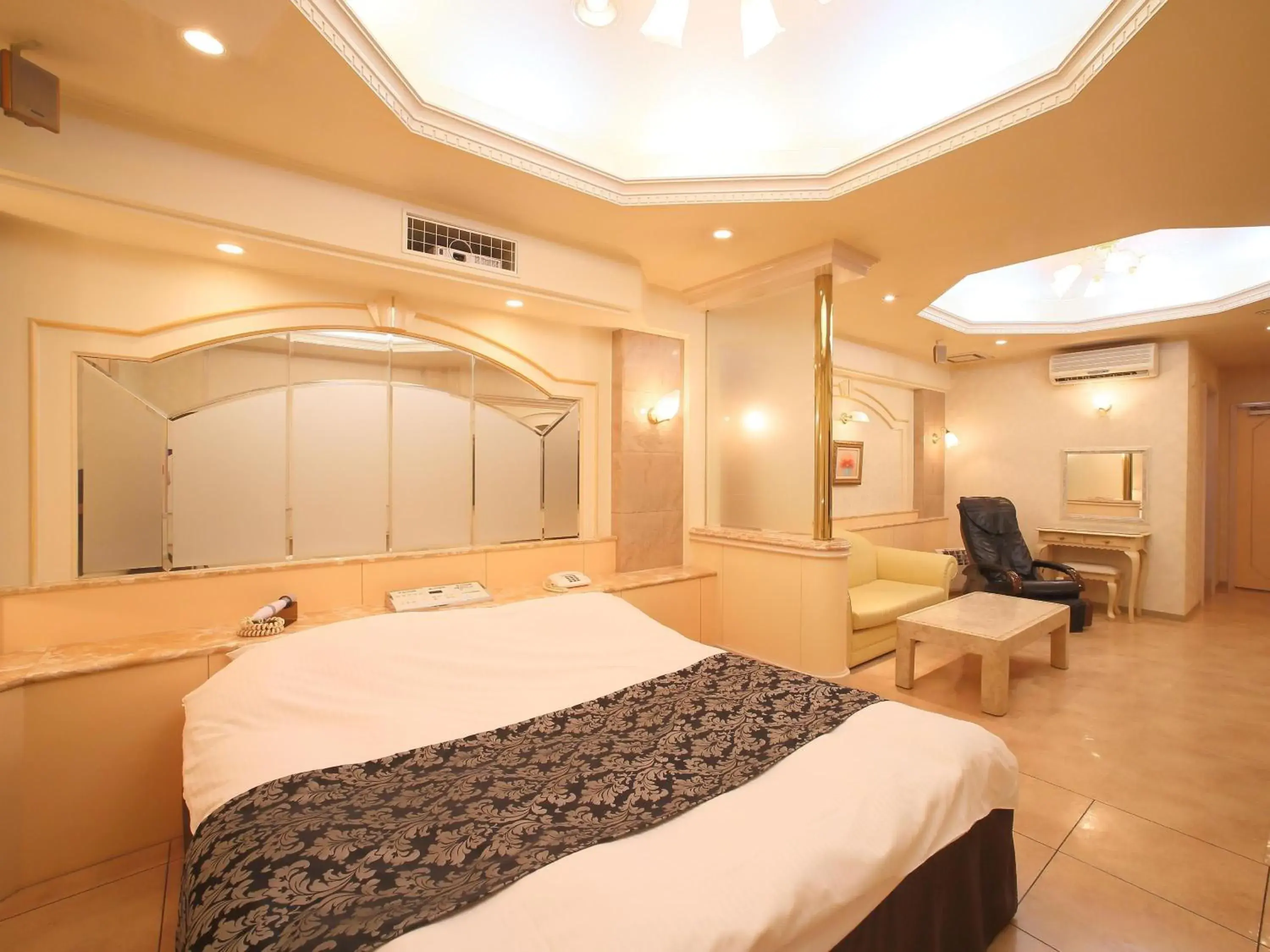 King Room in Hotel Fine Garden Senboku King Room in Hotel Fine Garden Senboku