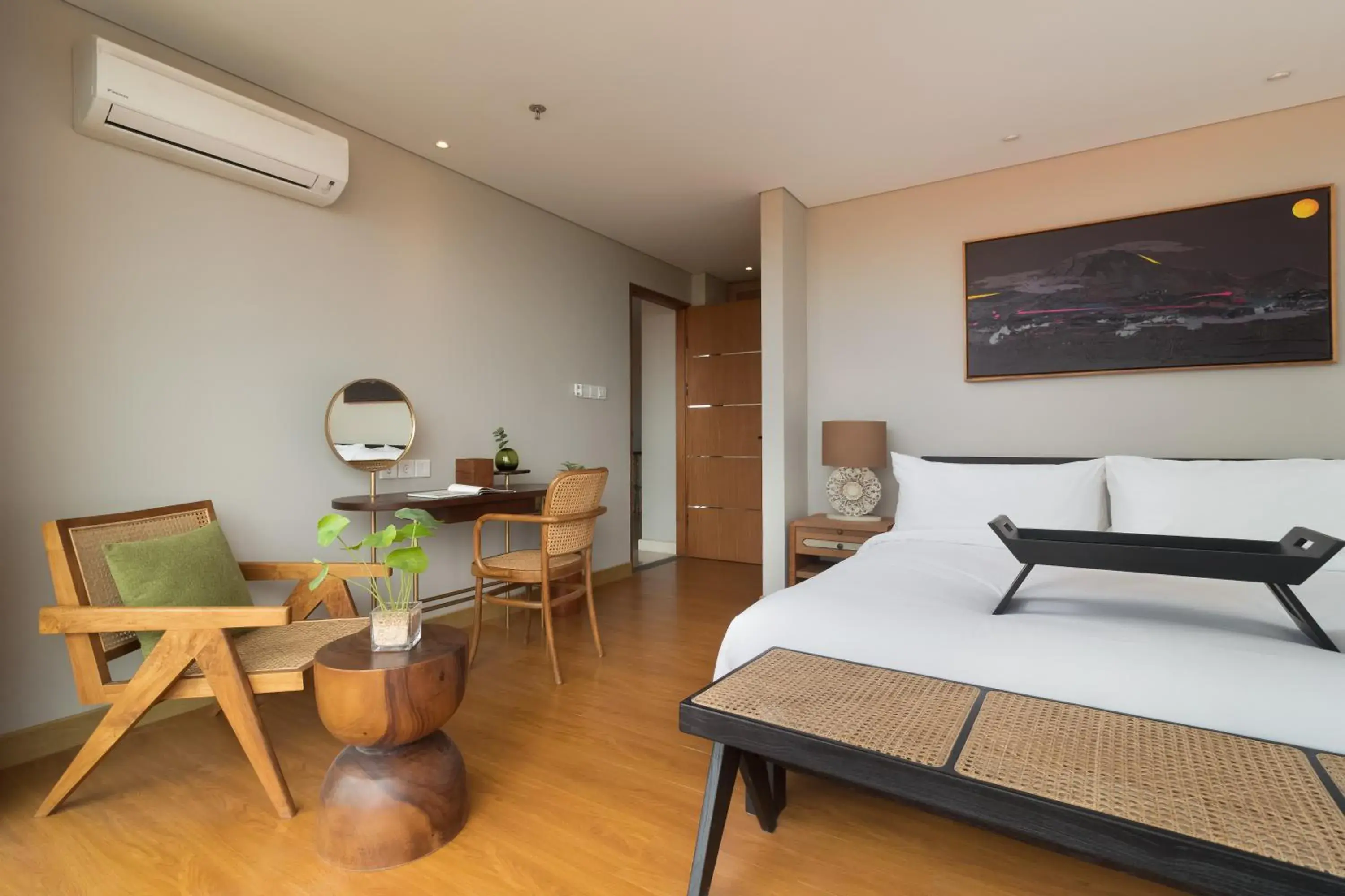 Bedroom, Bed in Beachwalk Residence Bedroom, Bed in Beachwalk Residence