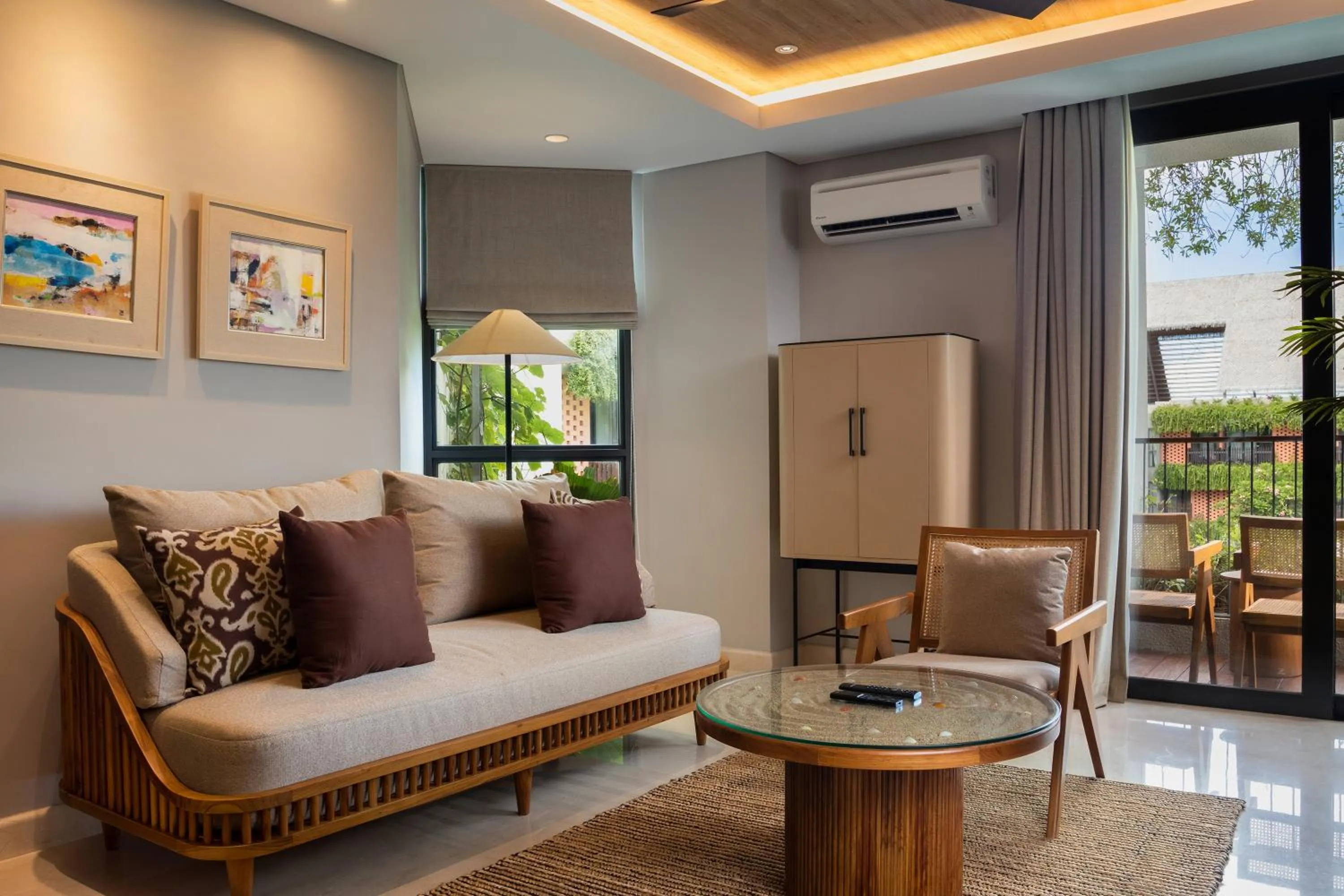 Living room in Beachwalk Residence
