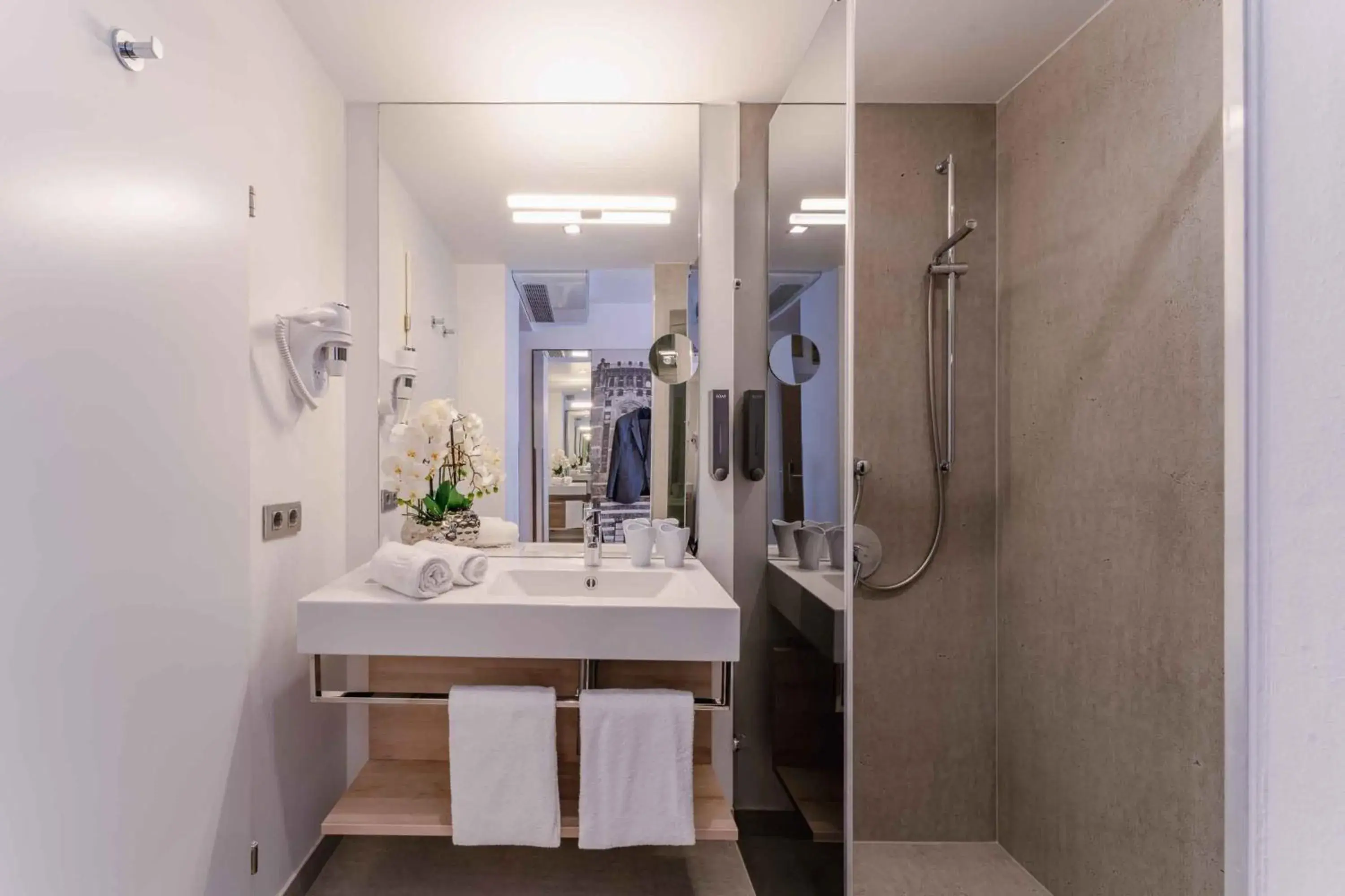 PLAZA INN Wien Gasometer PLAZA INN Wien Gasometer