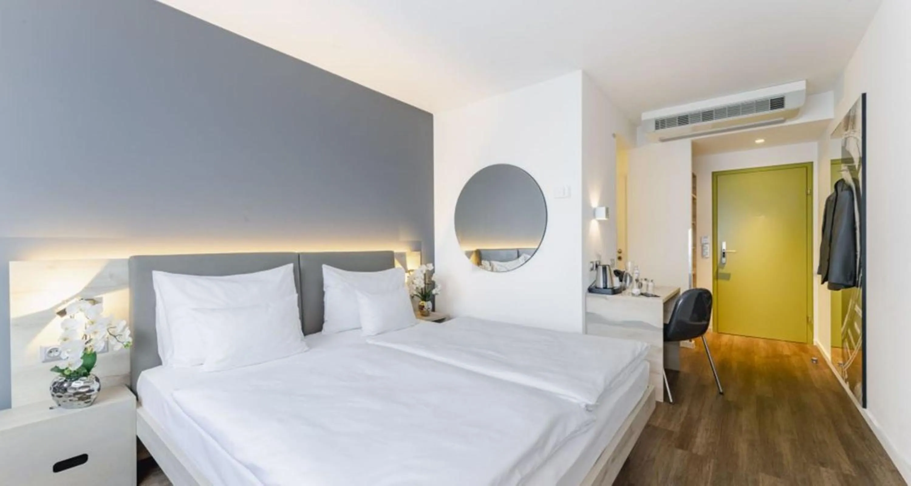 Bed in PLAZA INN Wien Gasometer