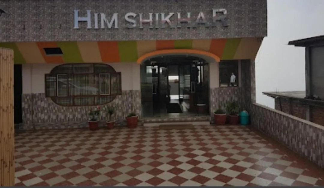 Property building in Hotel Himshikhar
