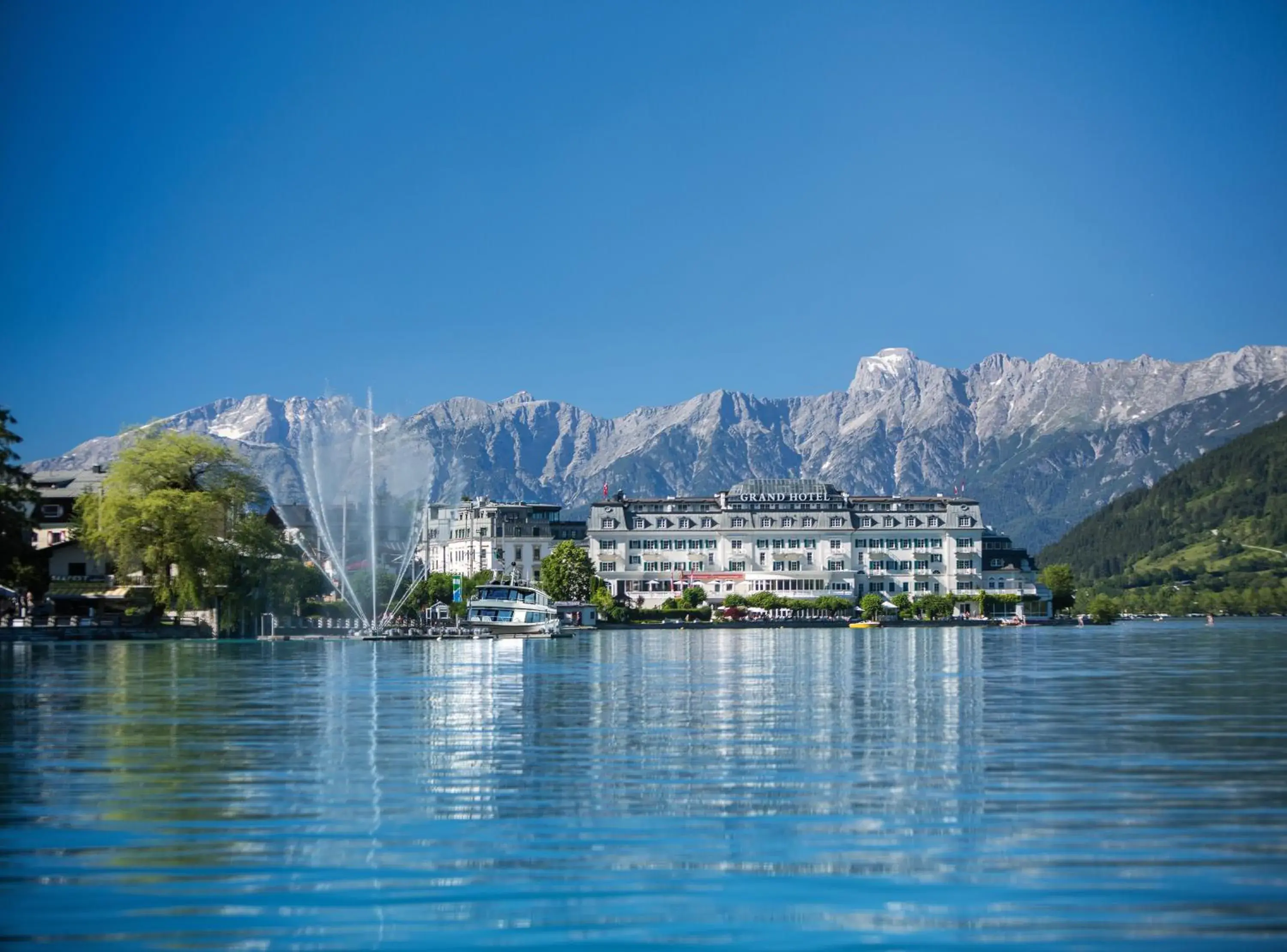Grand Hotel Zell am See Grand Hotel Zell am See