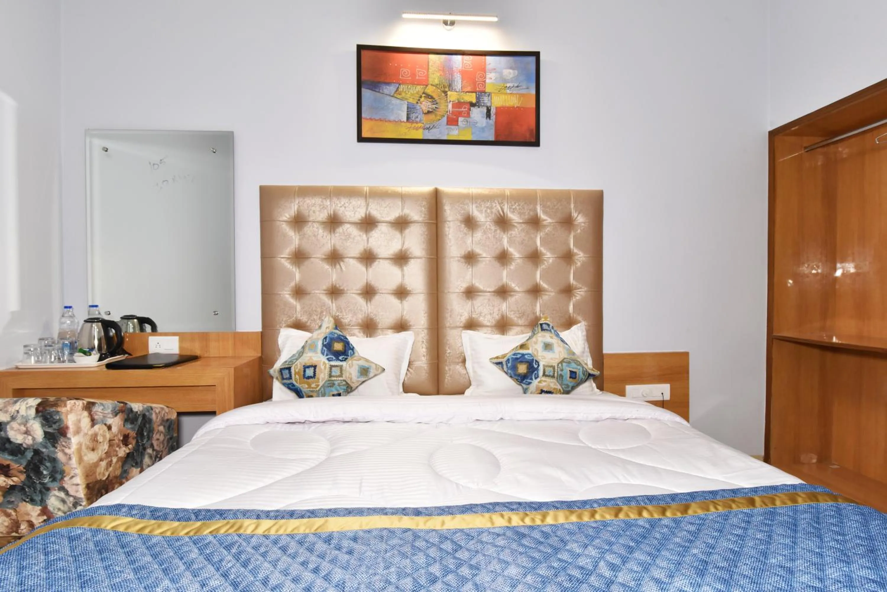 Bed in Hotel Vacation Inn