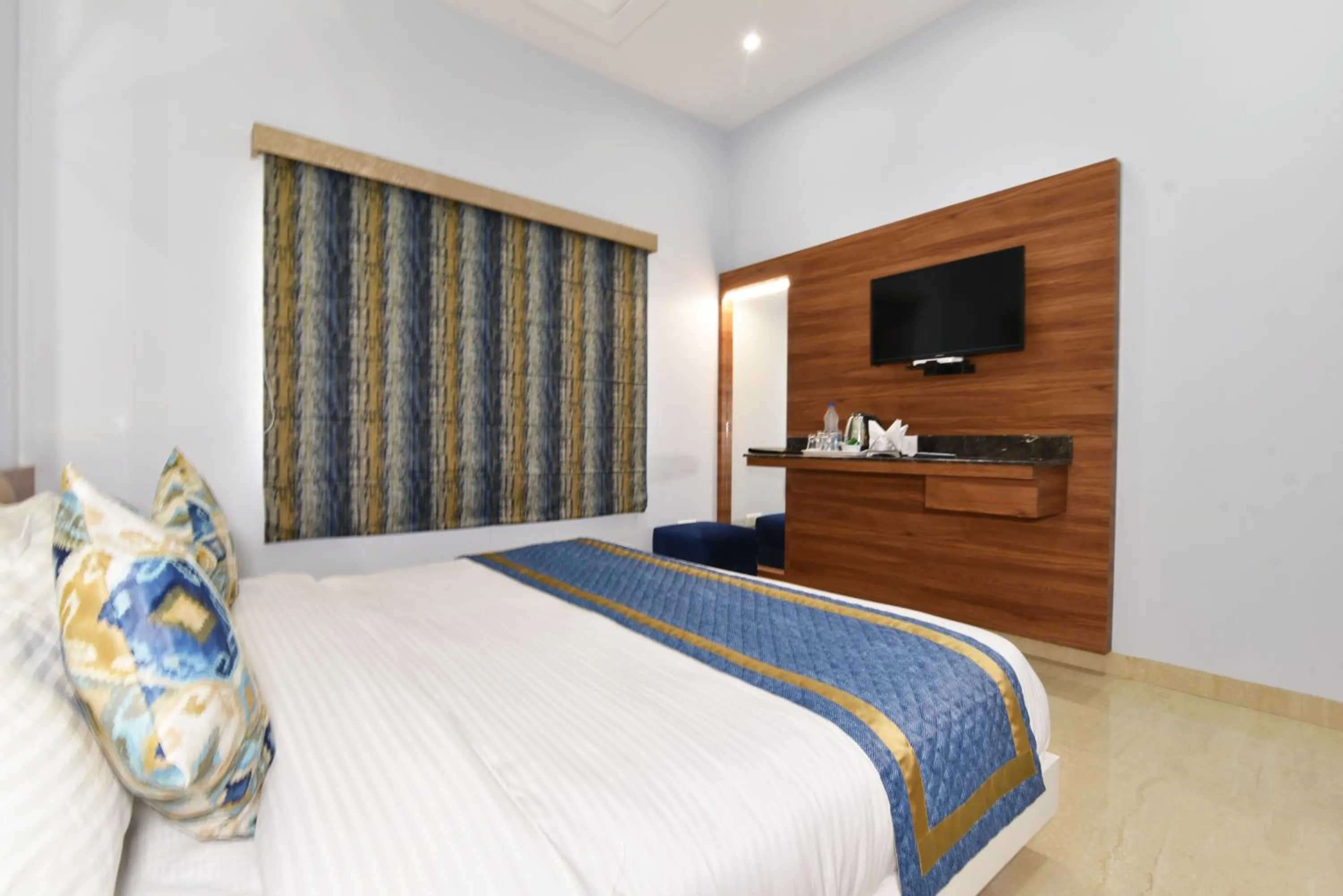 Bed in Hotel Vacation Inn