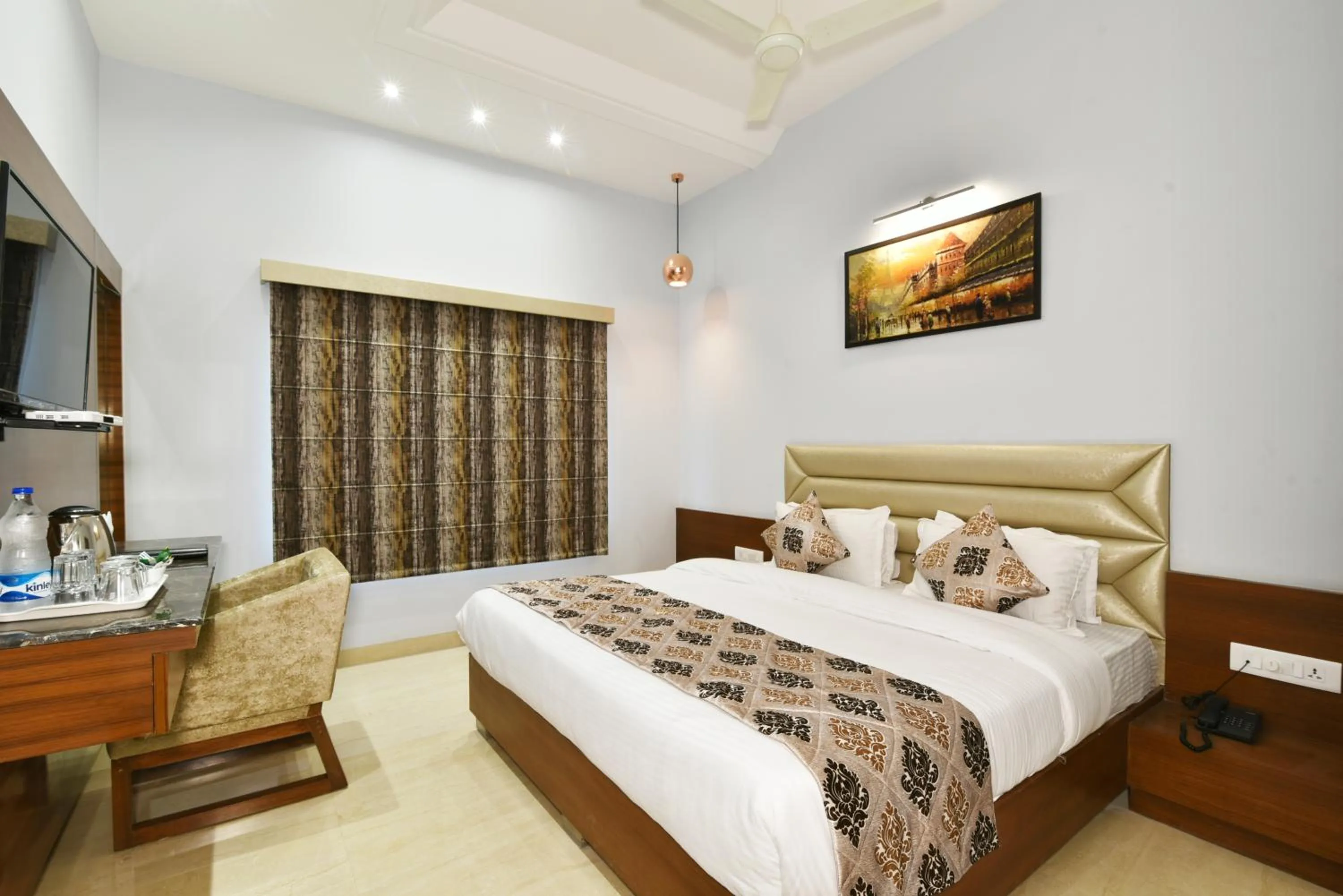 Bed in Hotel Vacation Inn