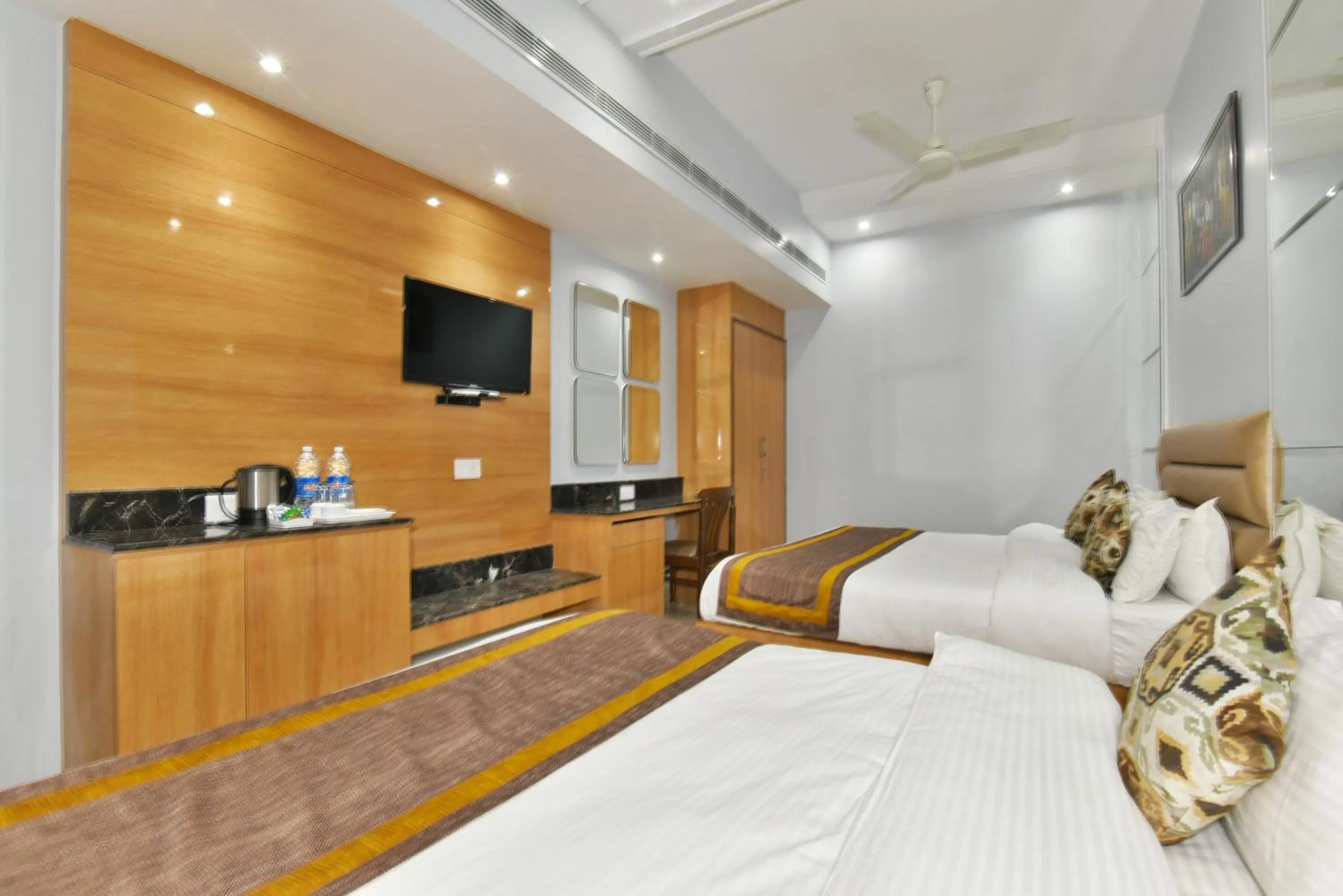 Bed in Hotel Vacation Inn