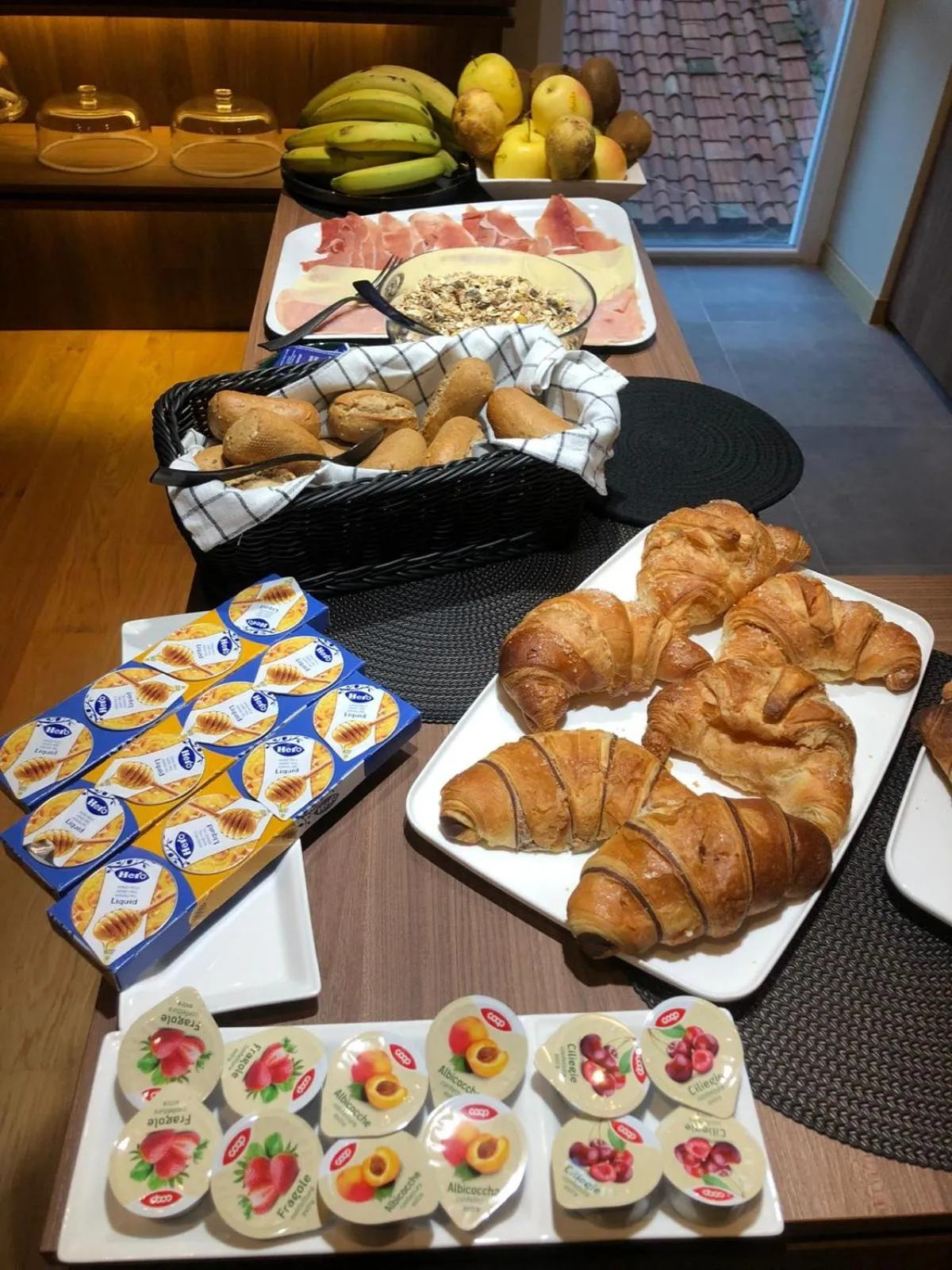 Breakfast in ELICAL Exclusive Private Suites