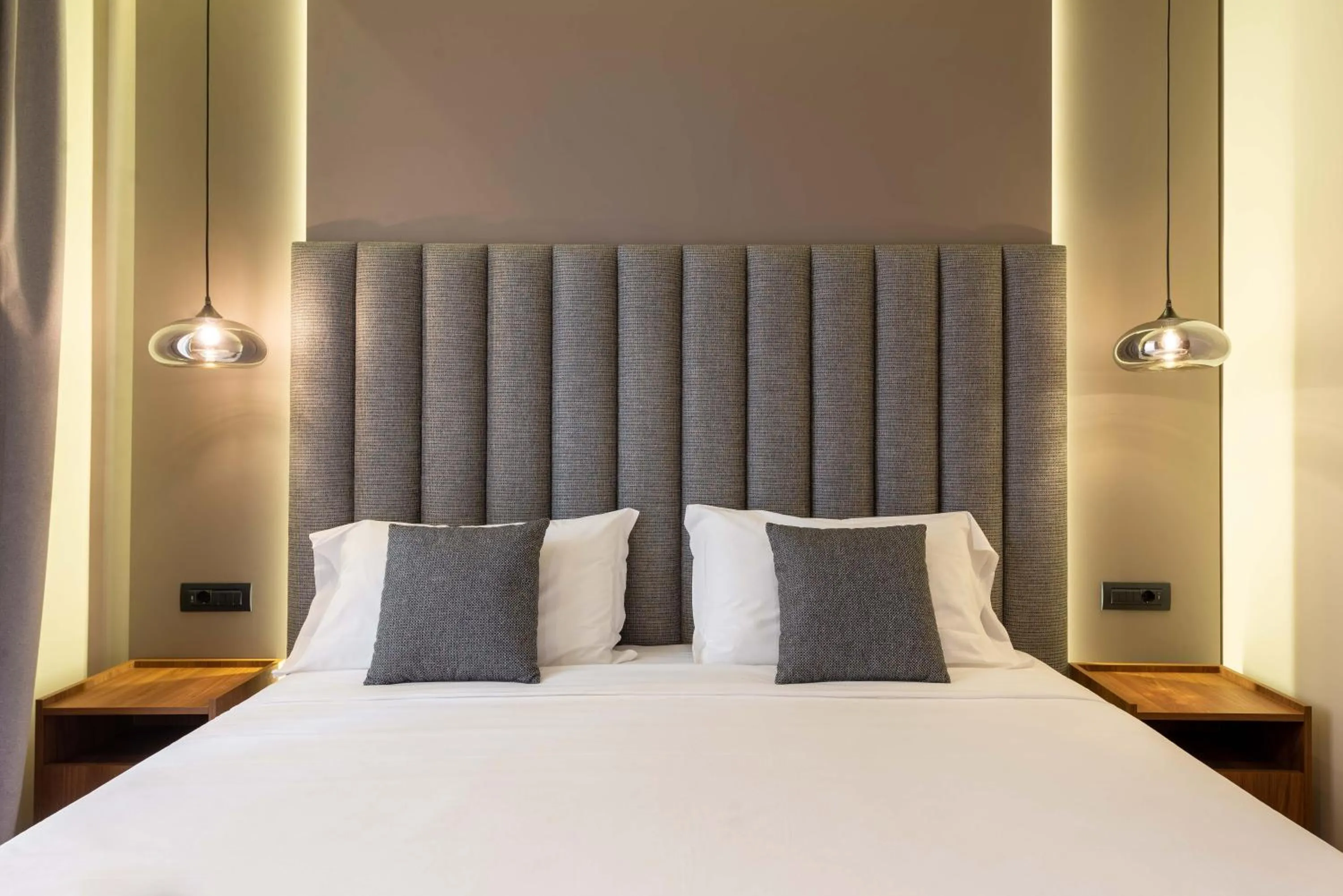 Bed in ELICAL Exclusive Private Suites